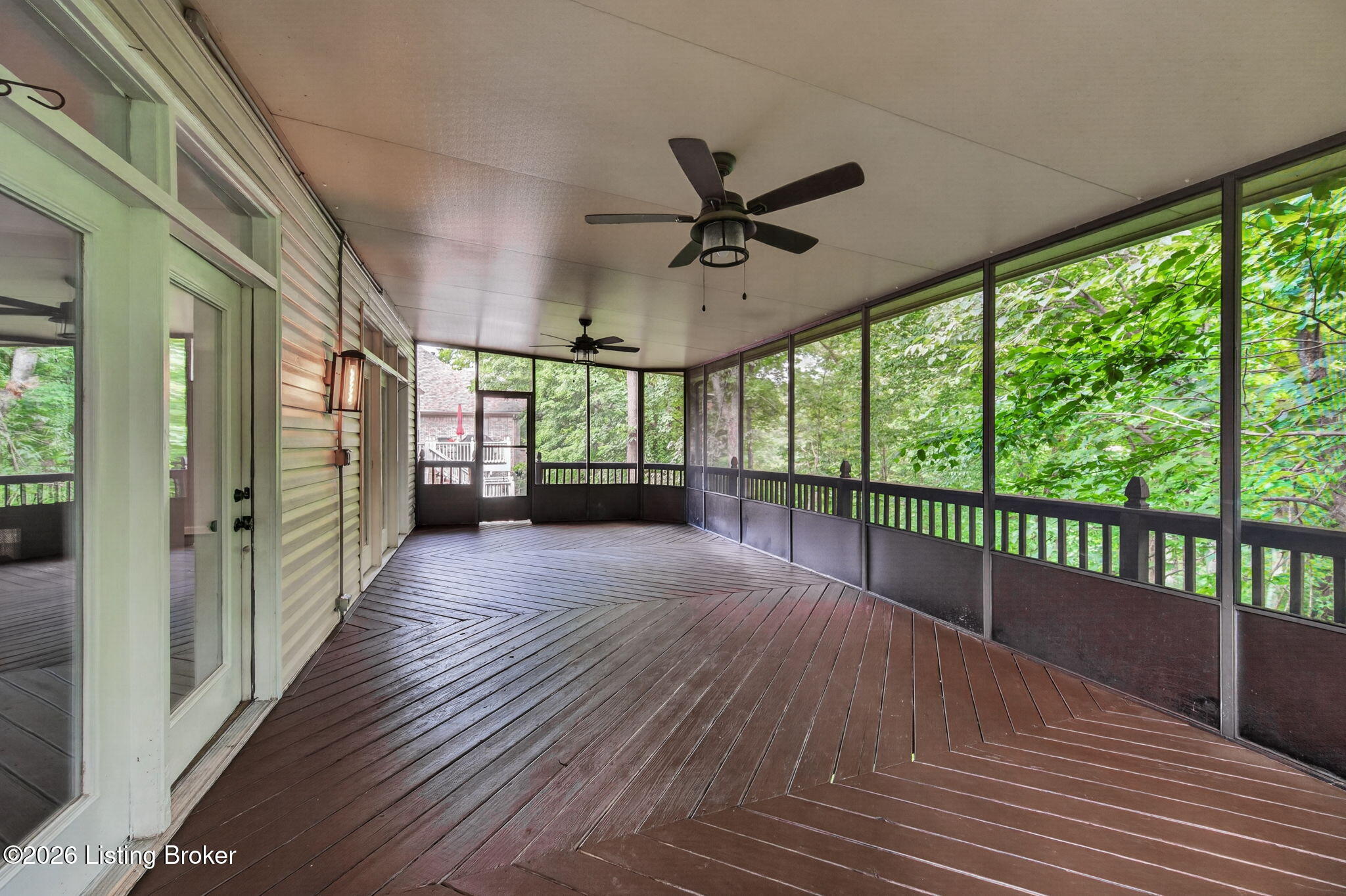 8800 Wooded Trail Ct Property Photo 45
