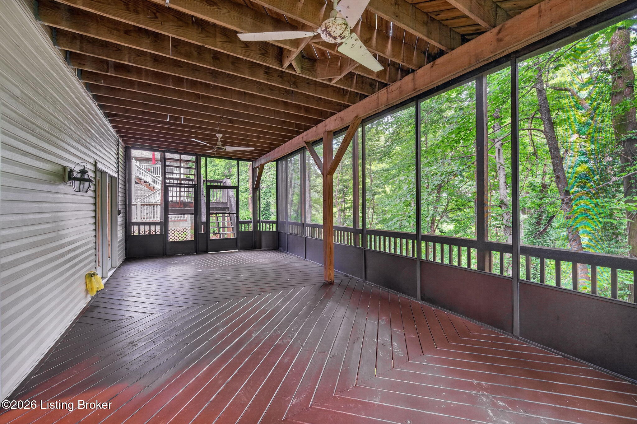 8800 Wooded Trail Ct Property Photo 47