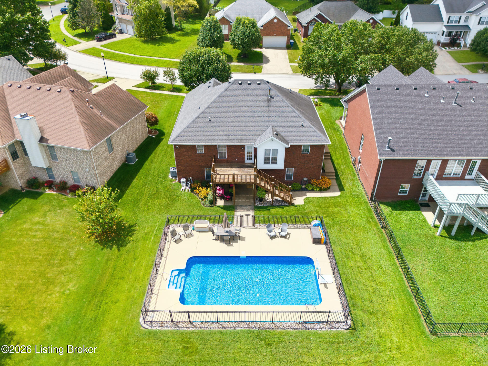 9308 Artis Way Property Photo 10