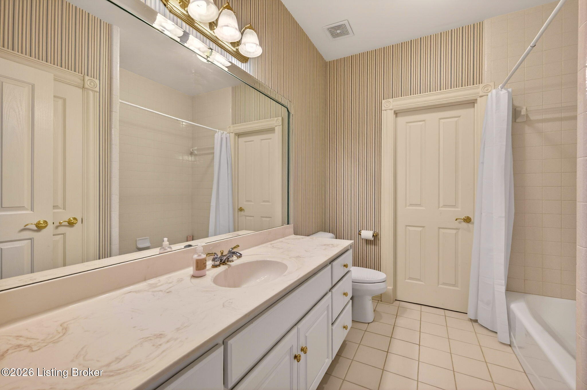7422 Wycliffe Dr Property Photo 55