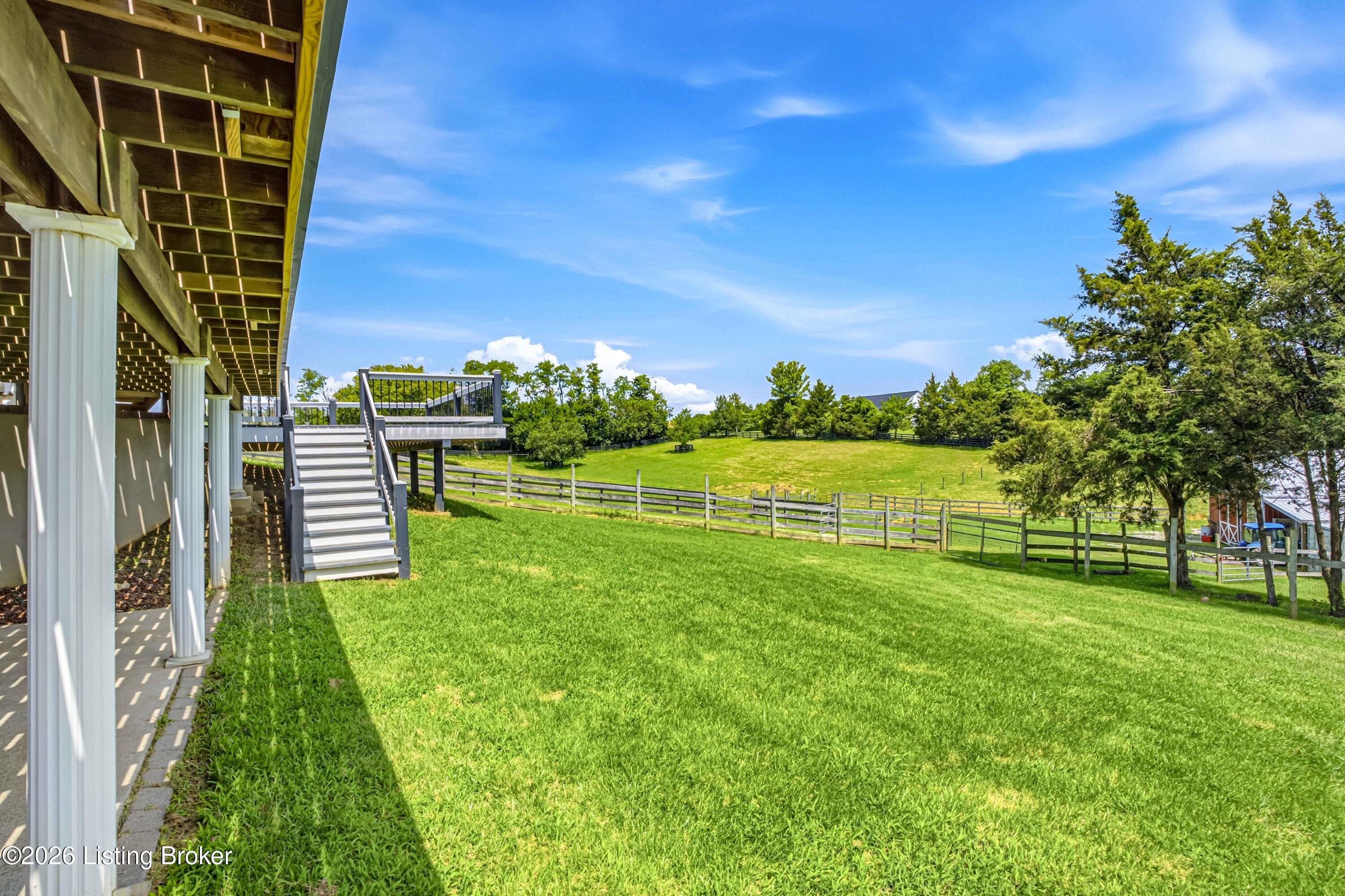 75 Sunset Farm Rd Property Photo 8