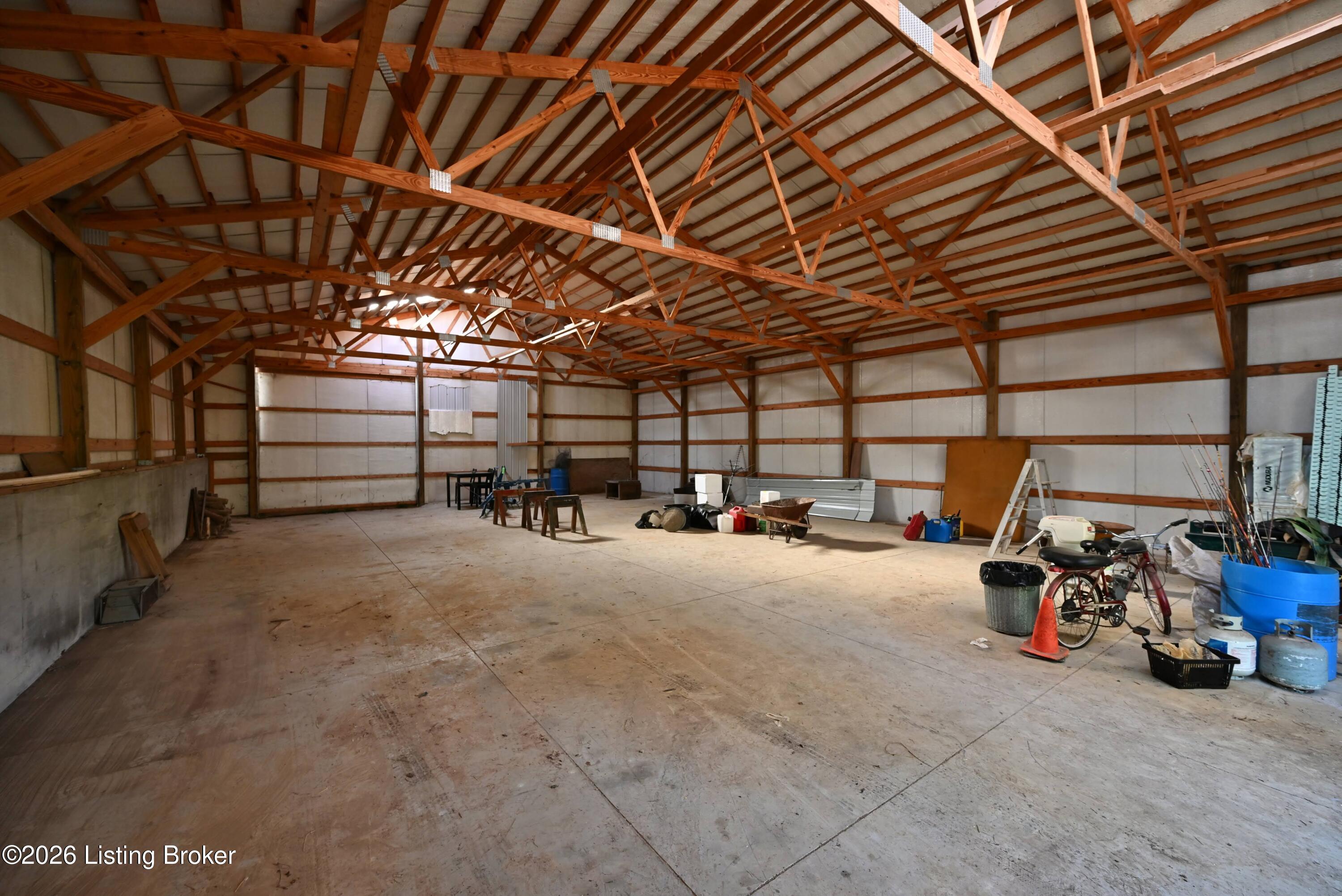 290 Hochstrasser Rd Property Photo 25