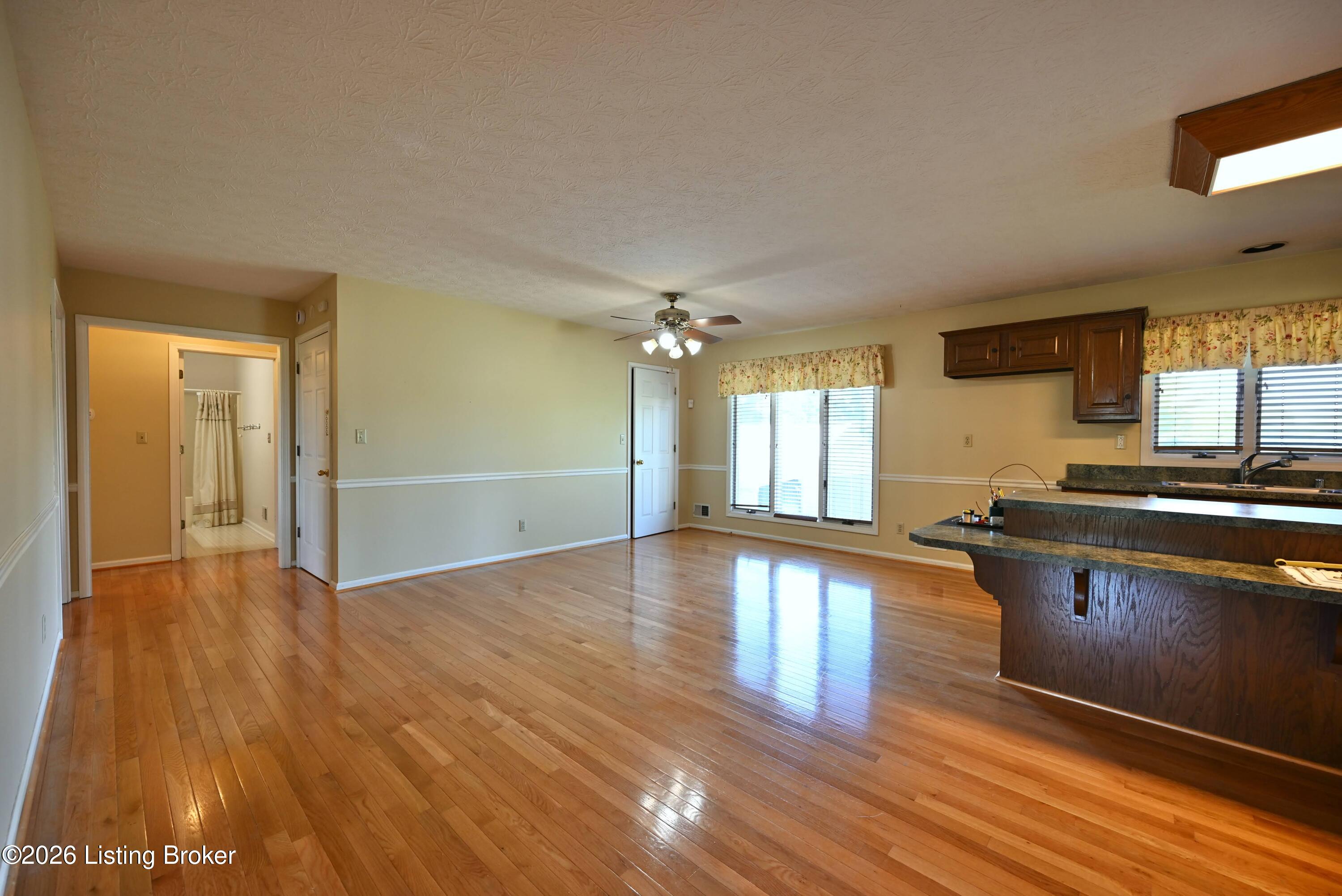 290 Hochstrasser Rd Property Photo 31