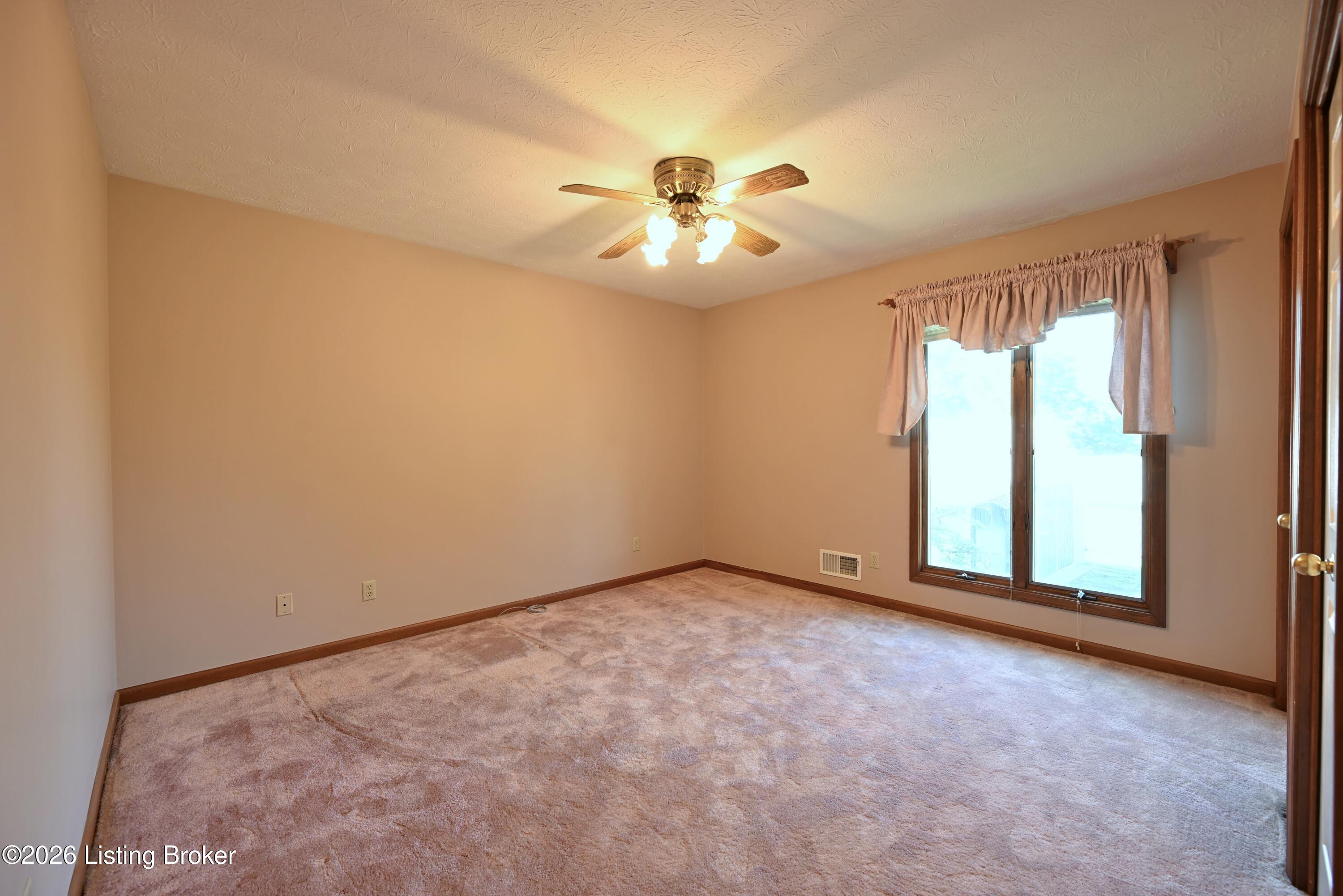 290 Hochstrasser Rd Property Photo 58