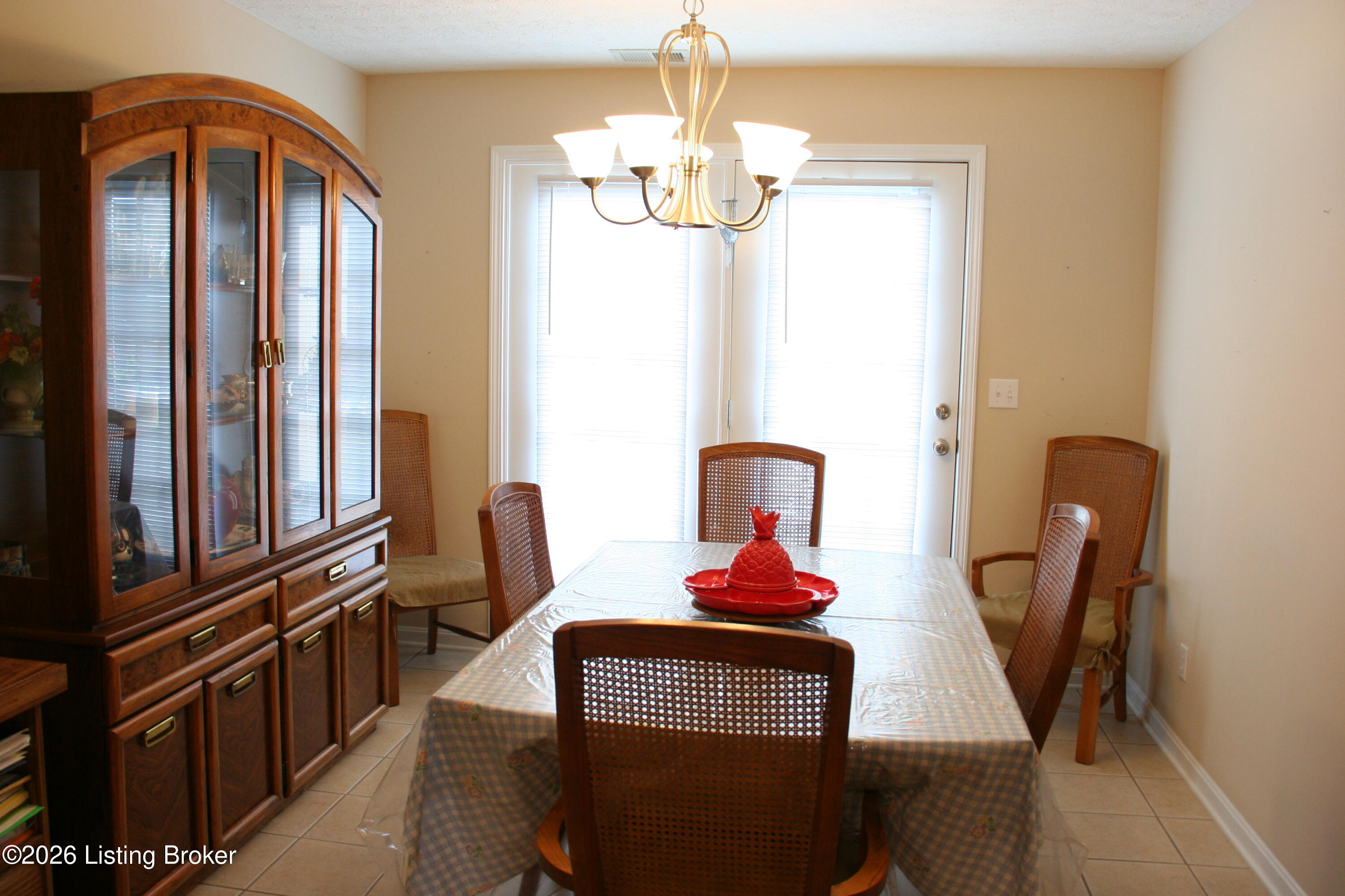 112 Bronze Wood Way Property Photo 7