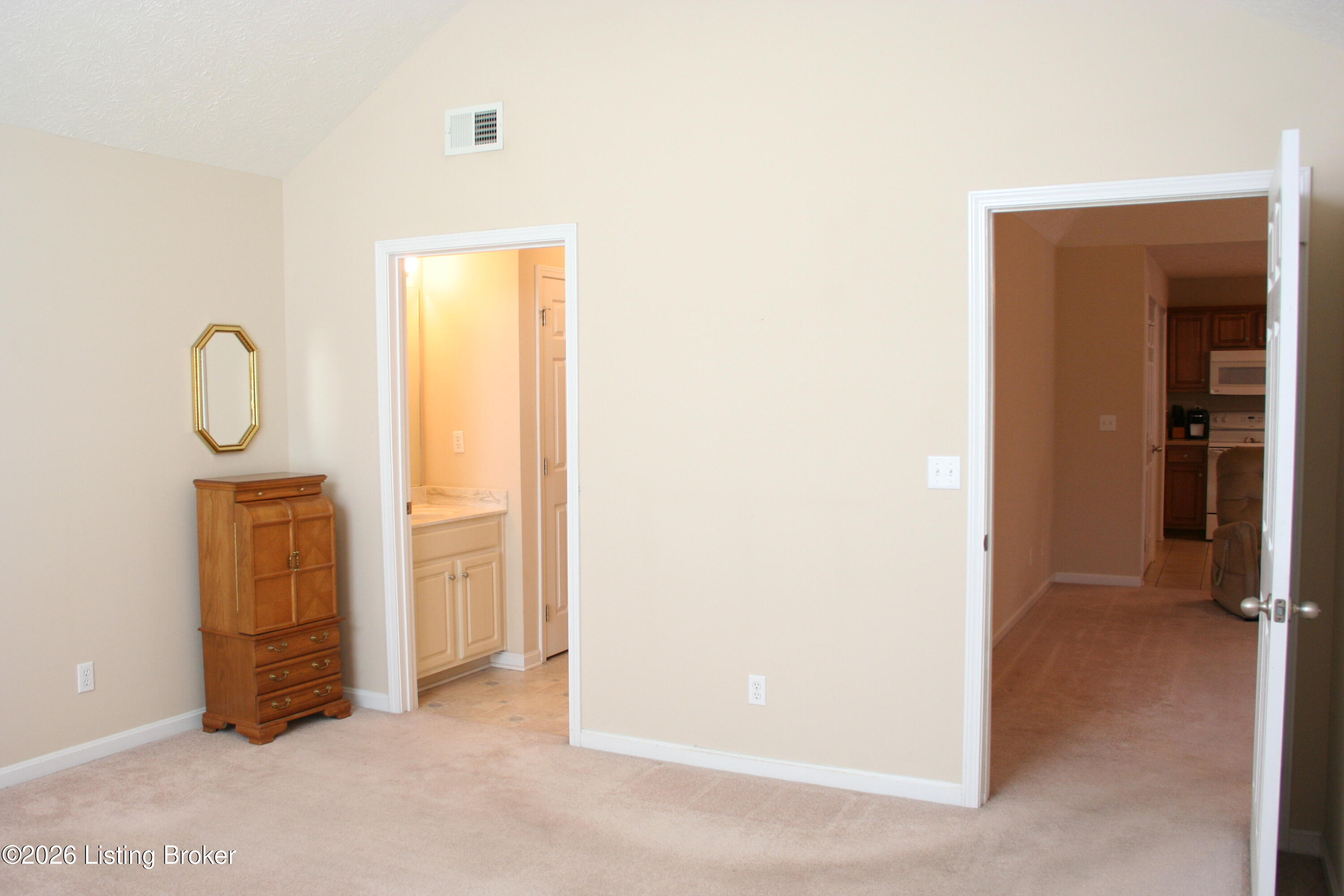 112 Bronze Wood Way Property Photo 15