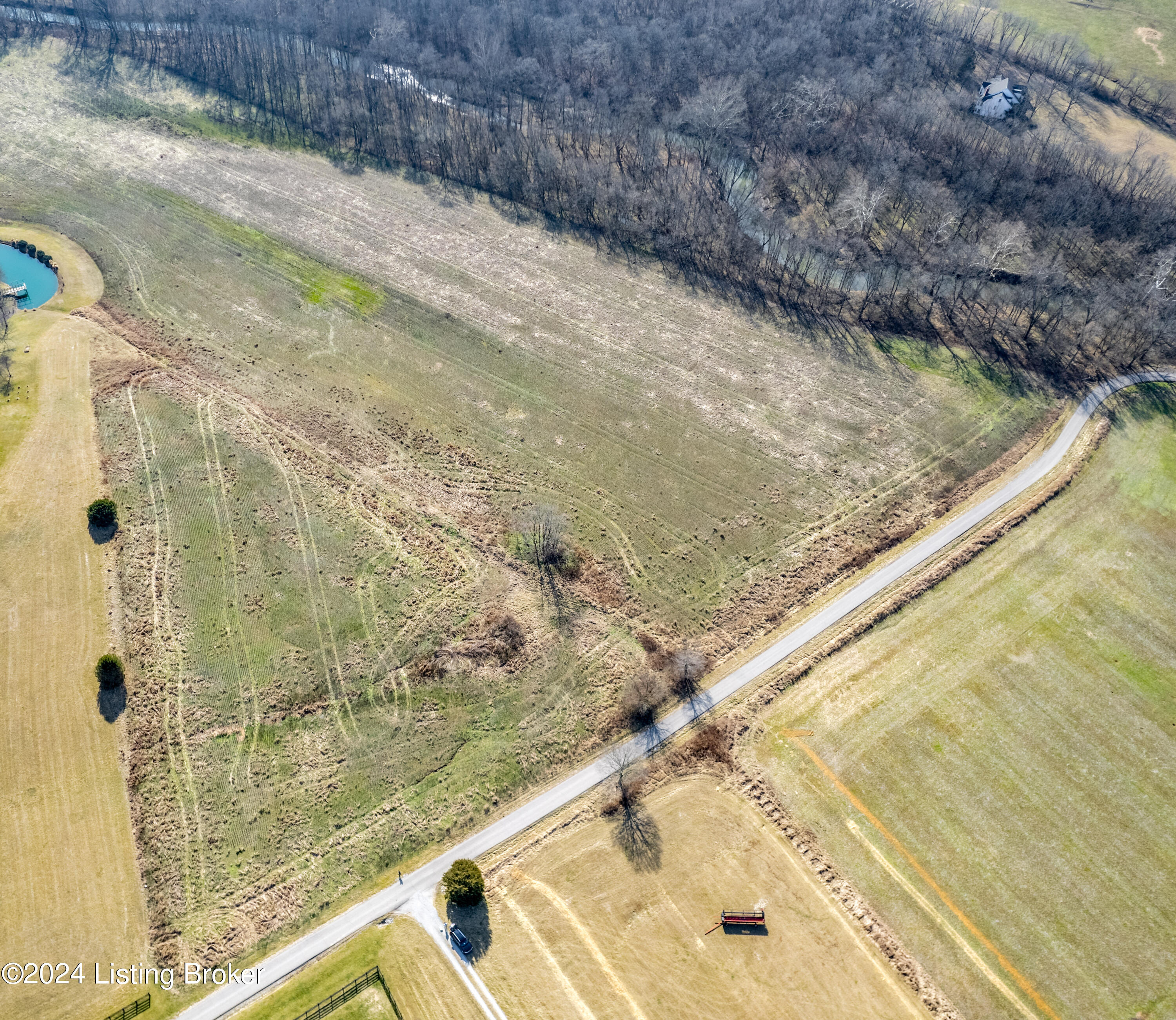 Tract 9 Anderson Ln Property Photo 9