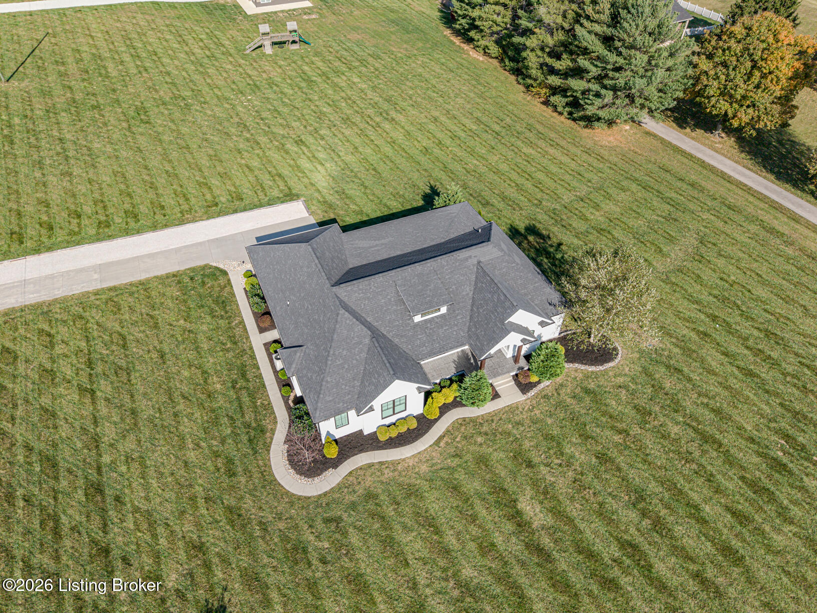 1753 Saint John Rd Property Photo 4