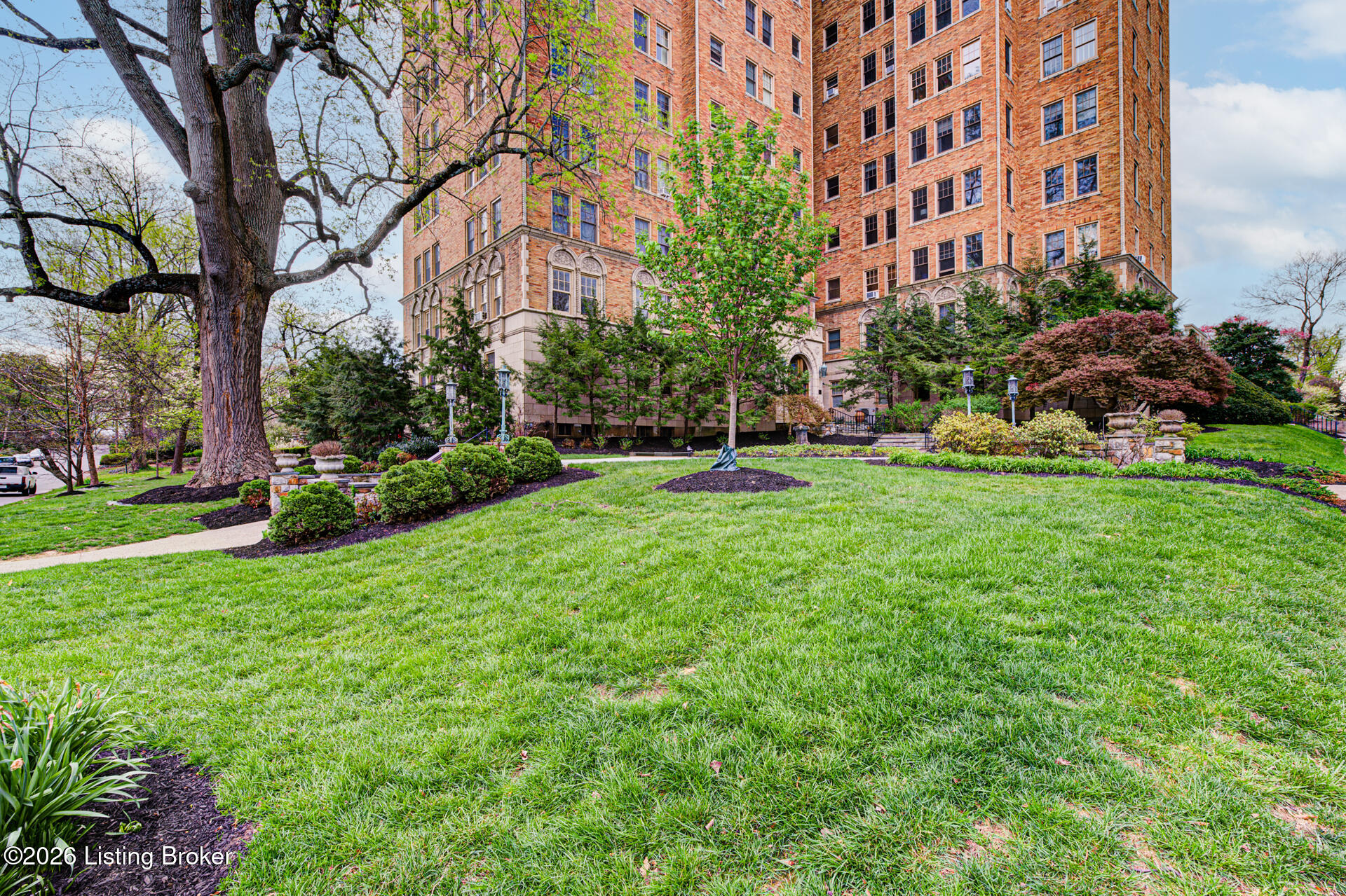 2140 Bonnycastle Ave 3E