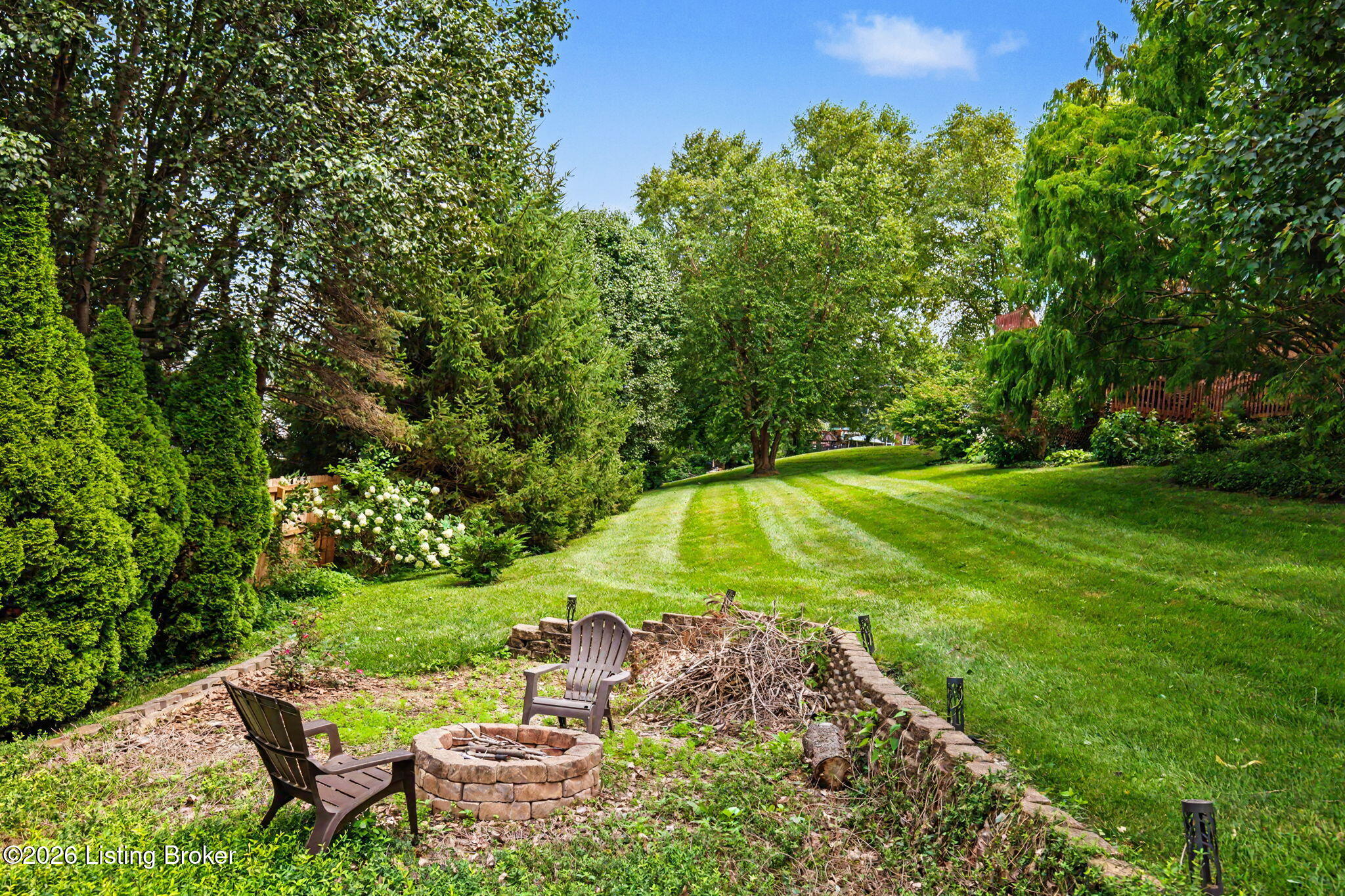 1600 Saratoga Trace Property Photo 44