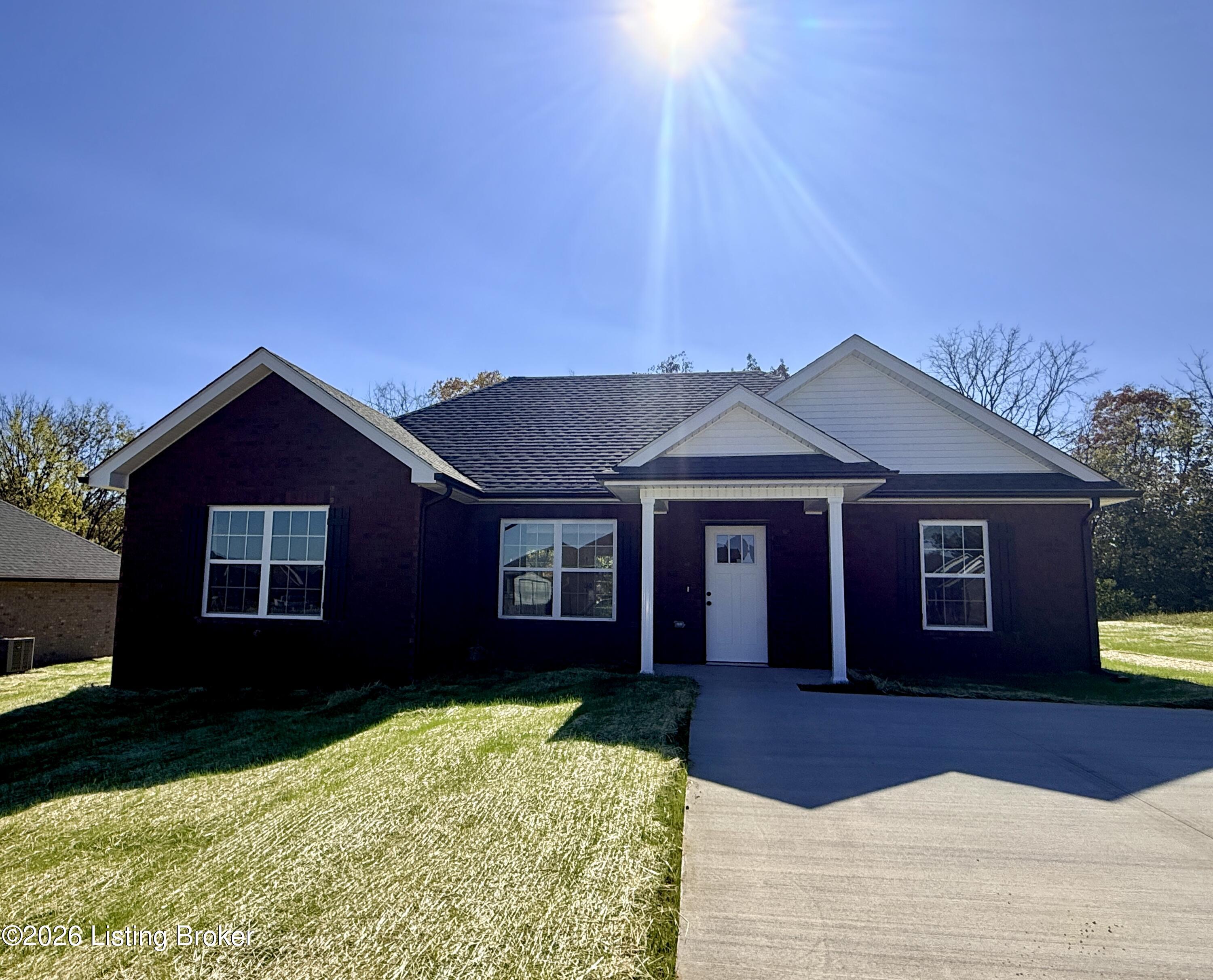 205 Tulip Dr Property Photo 1