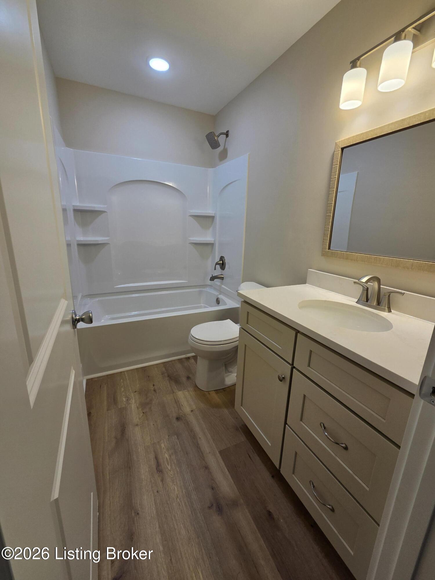 160 Harley Dr Property Photo 18