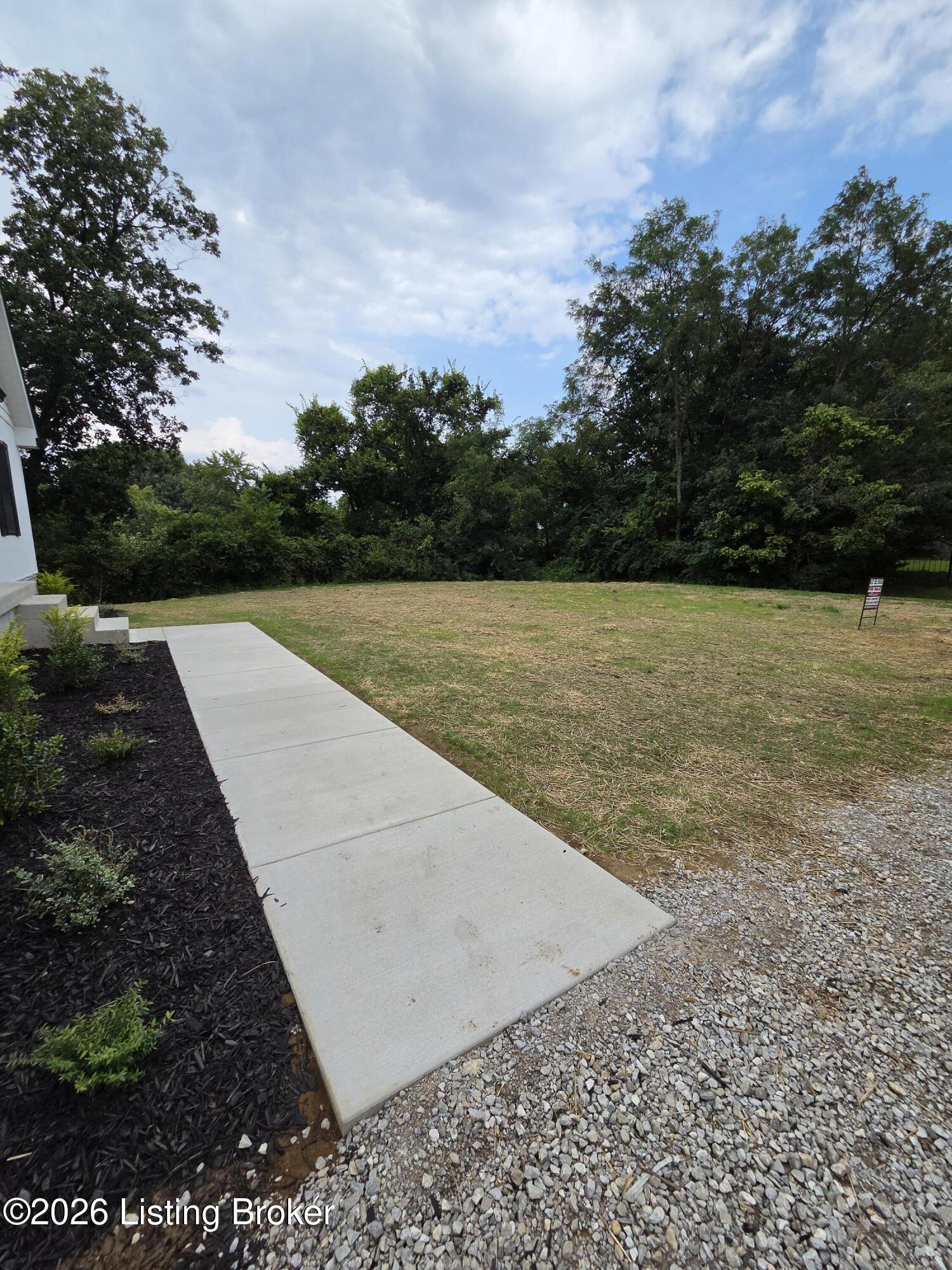160 Harley Dr Property Photo 19