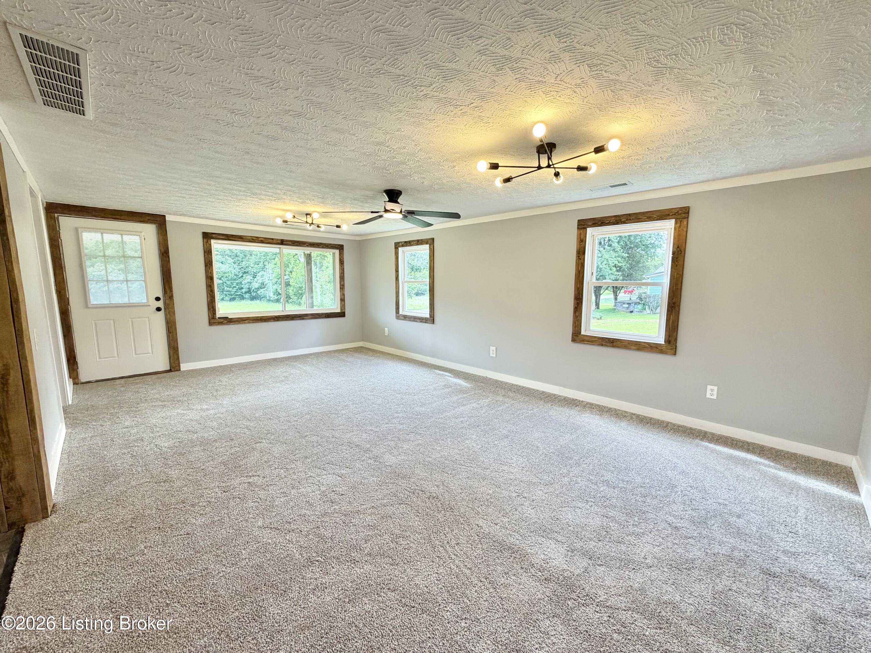 2358 Wilson Creek Rd Property Photo 13