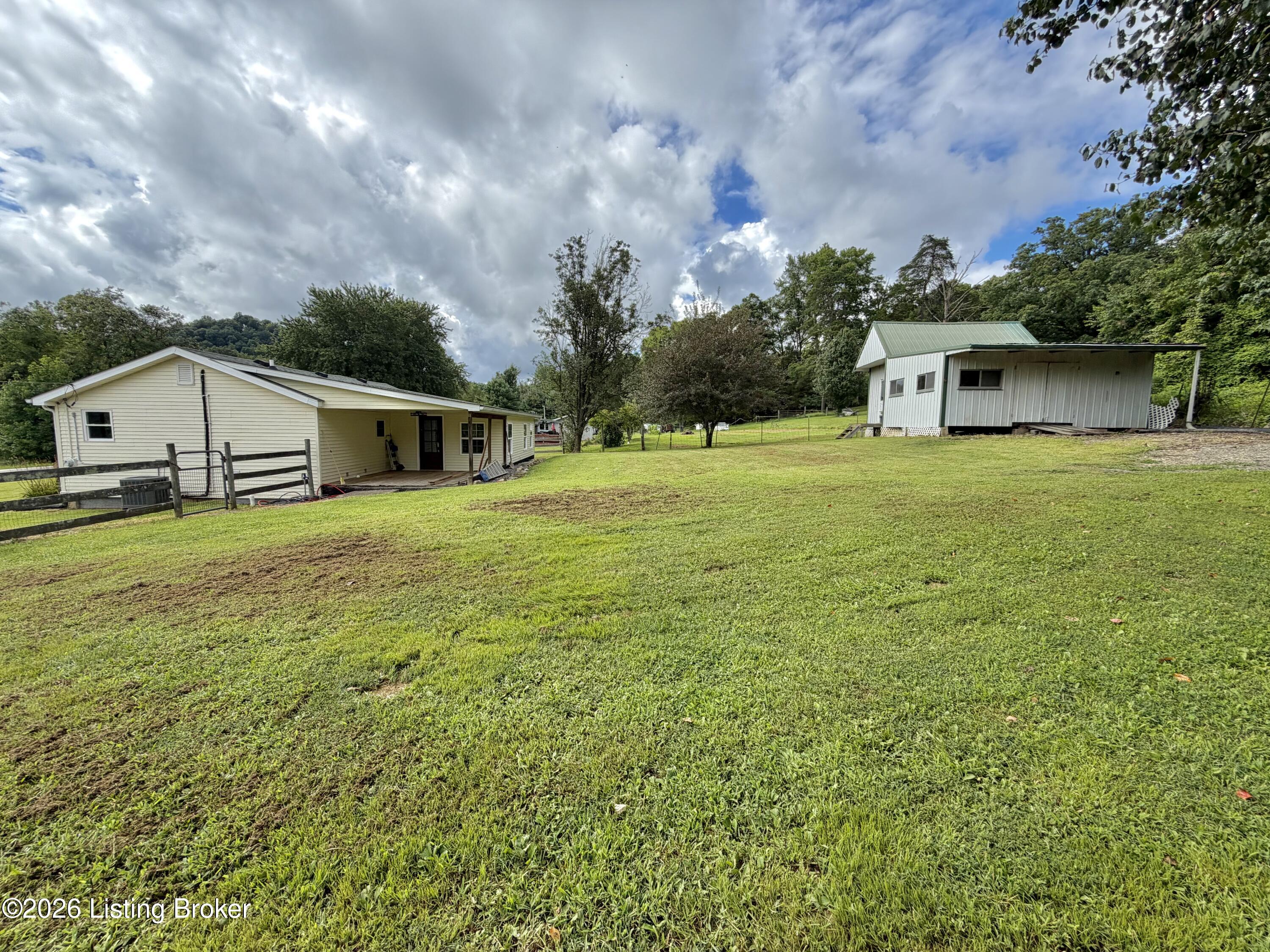2358 Wilson Creek Rd Property Photo 34