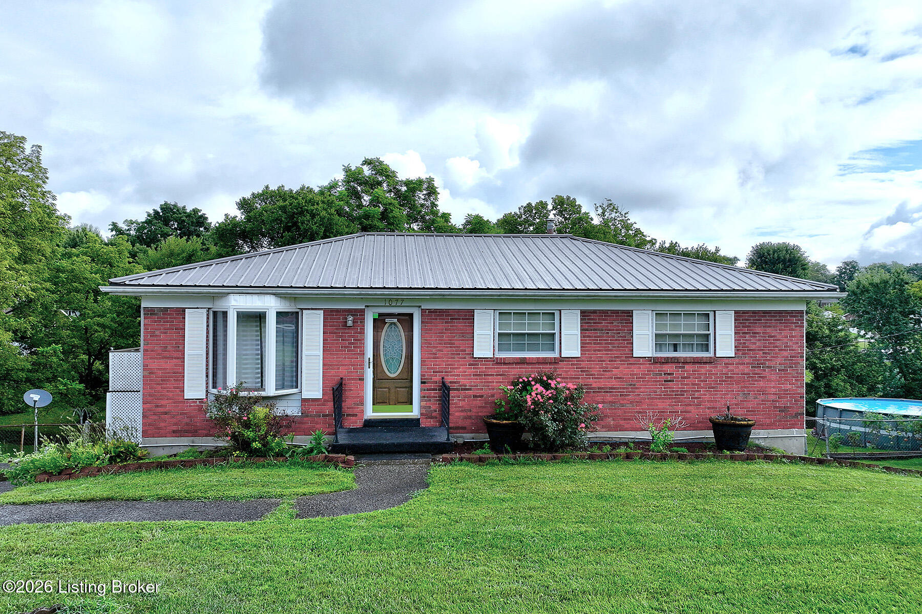 1077 Dotland Cir Property Photo 1