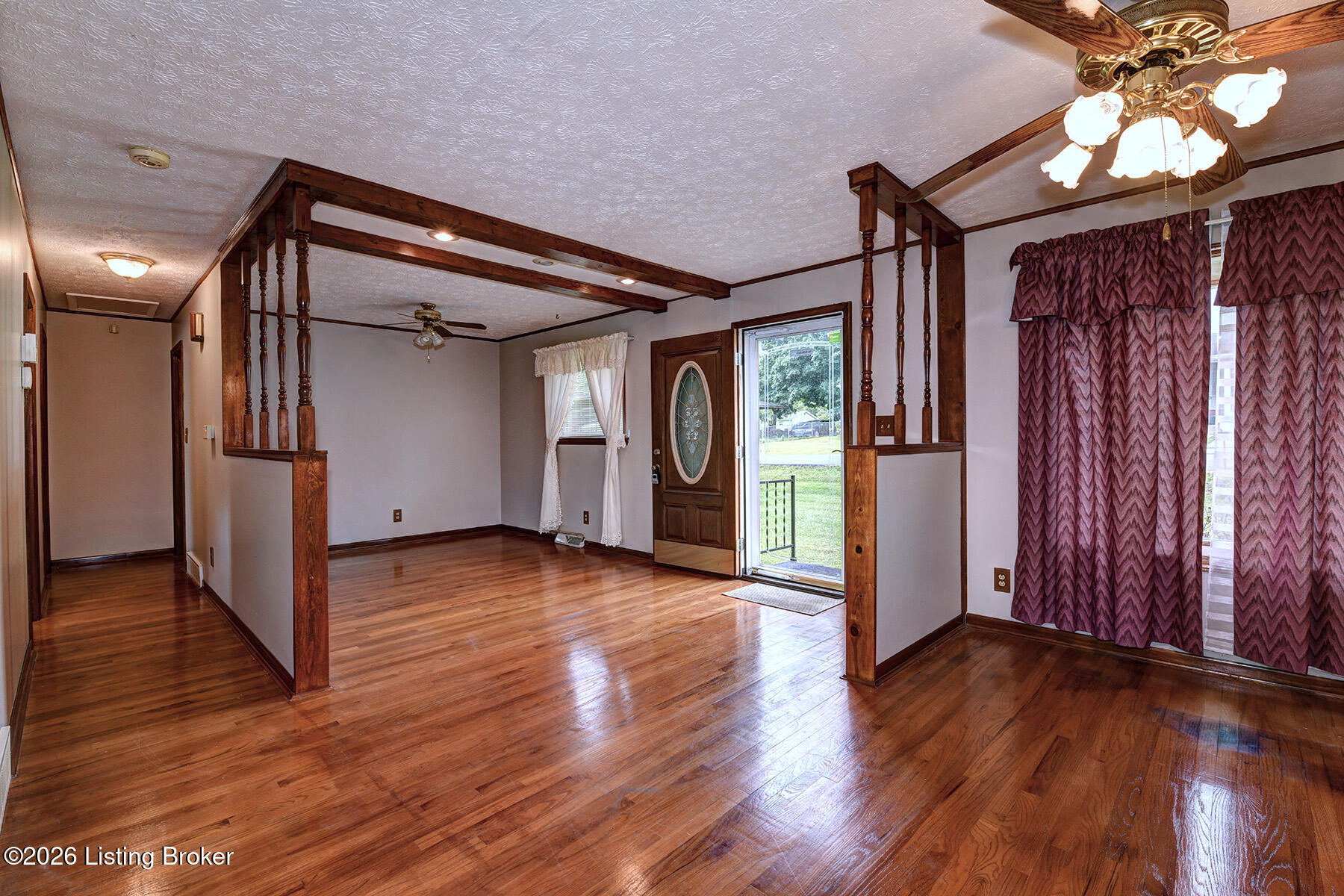 1077 Dotland Cir Property Photo 5