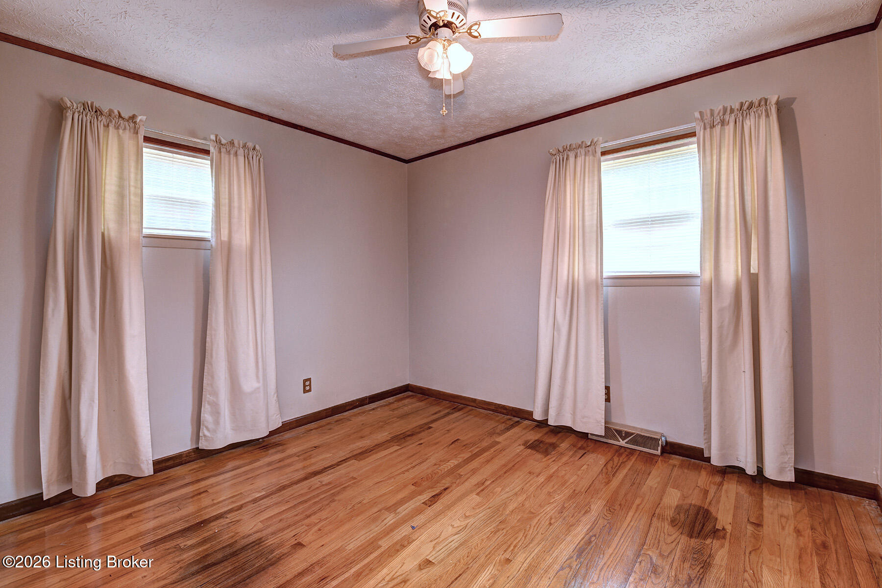 1077 Dotland Cir Property Photo 15