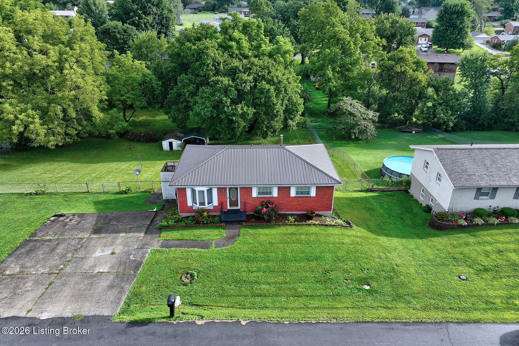 1077 Dotland Cir Property Photo 23