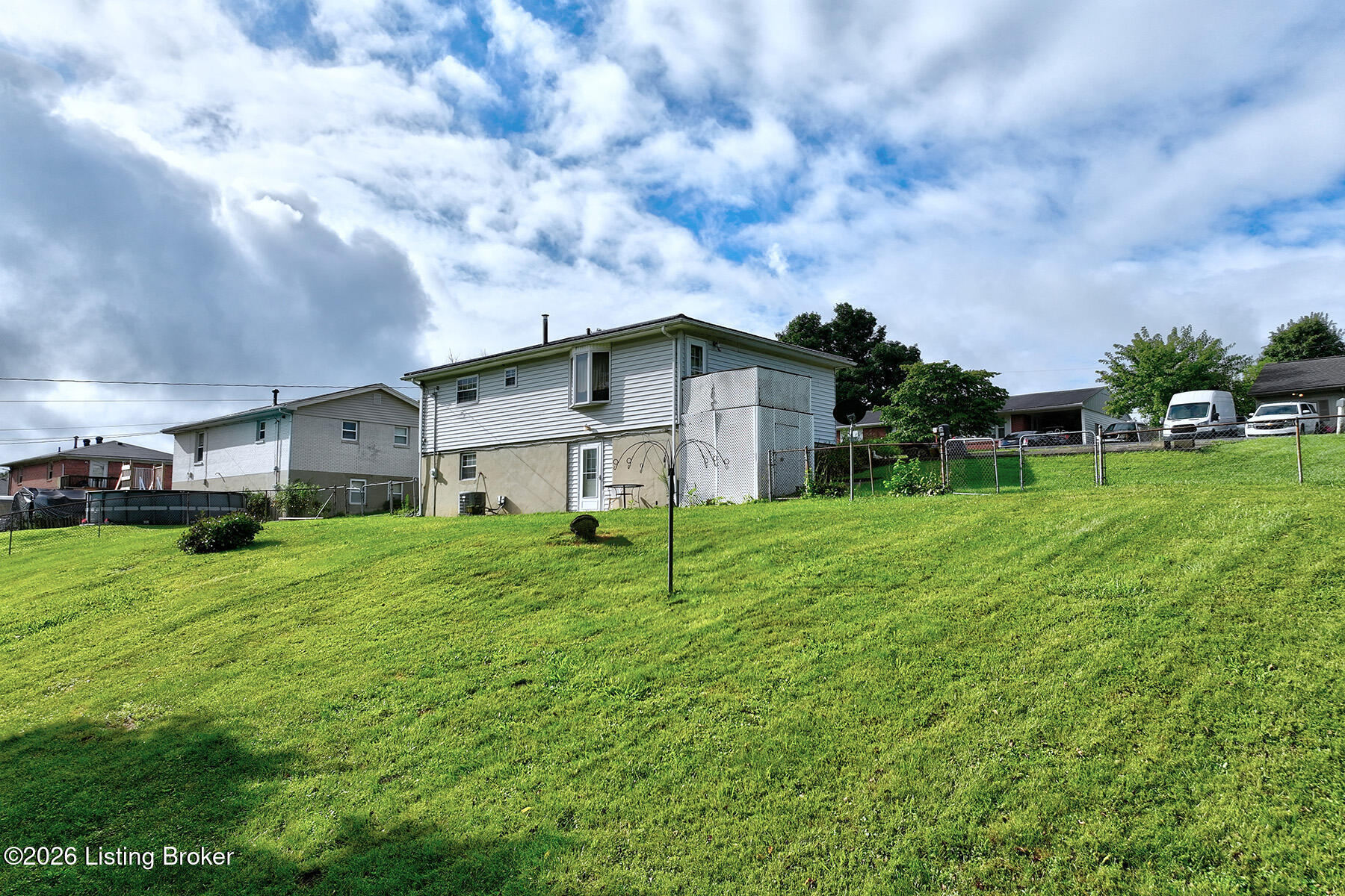 1077 Dotland Cir Property Photo 28