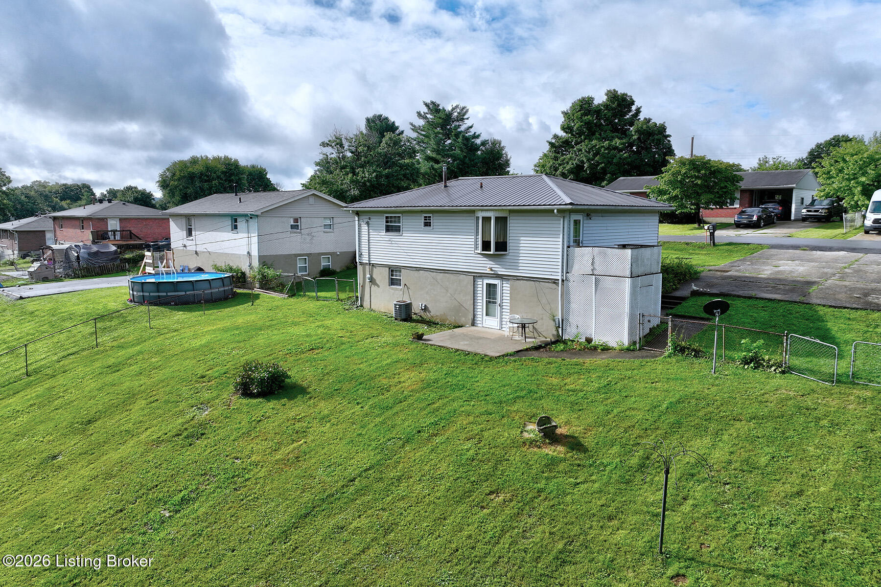 1077 Dotland Cir Property Photo 29