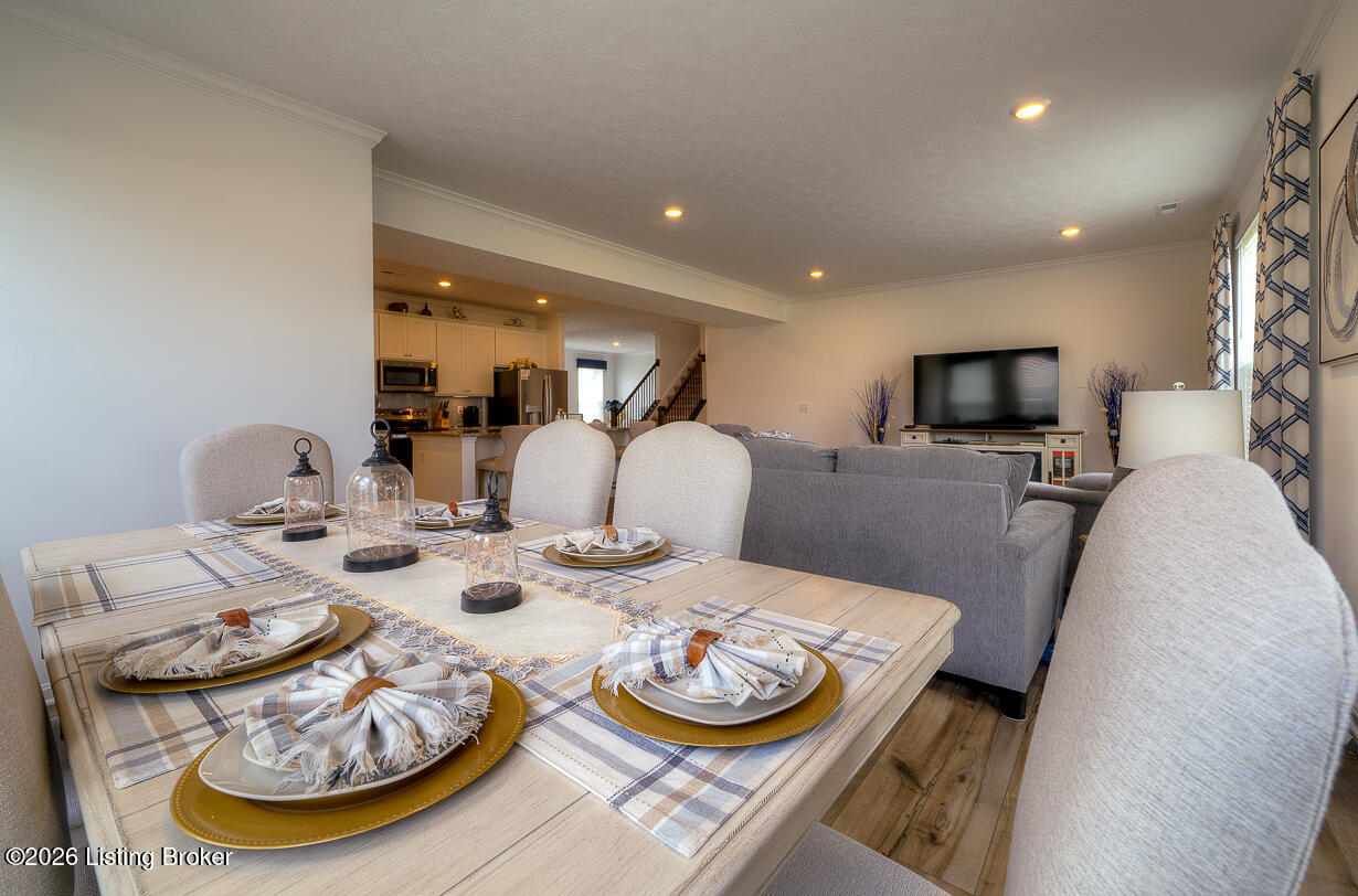 8401 Hummingbird Nest Ct Property Photo 17