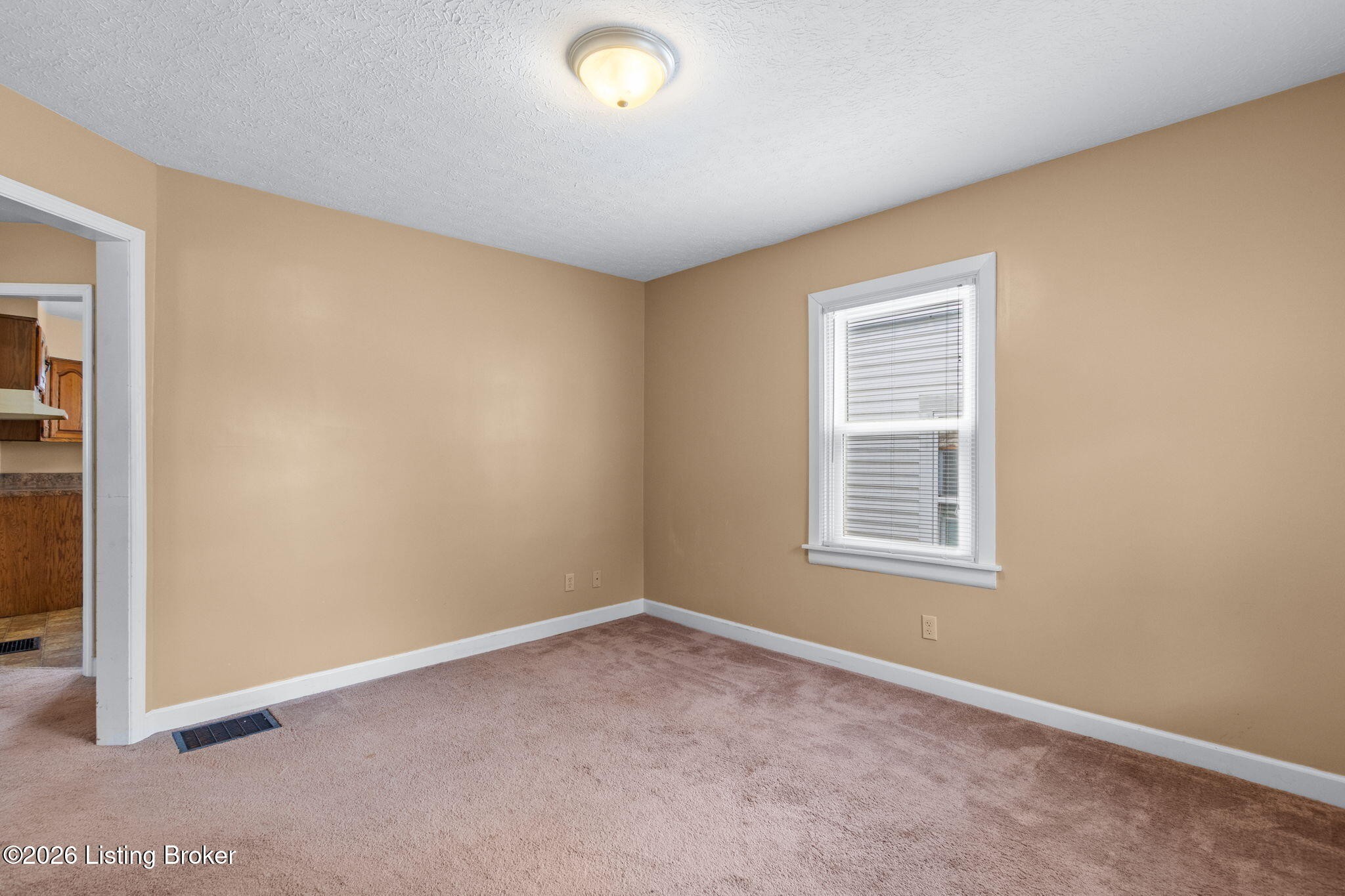 3631 Kahlert Ave Property Photo 8