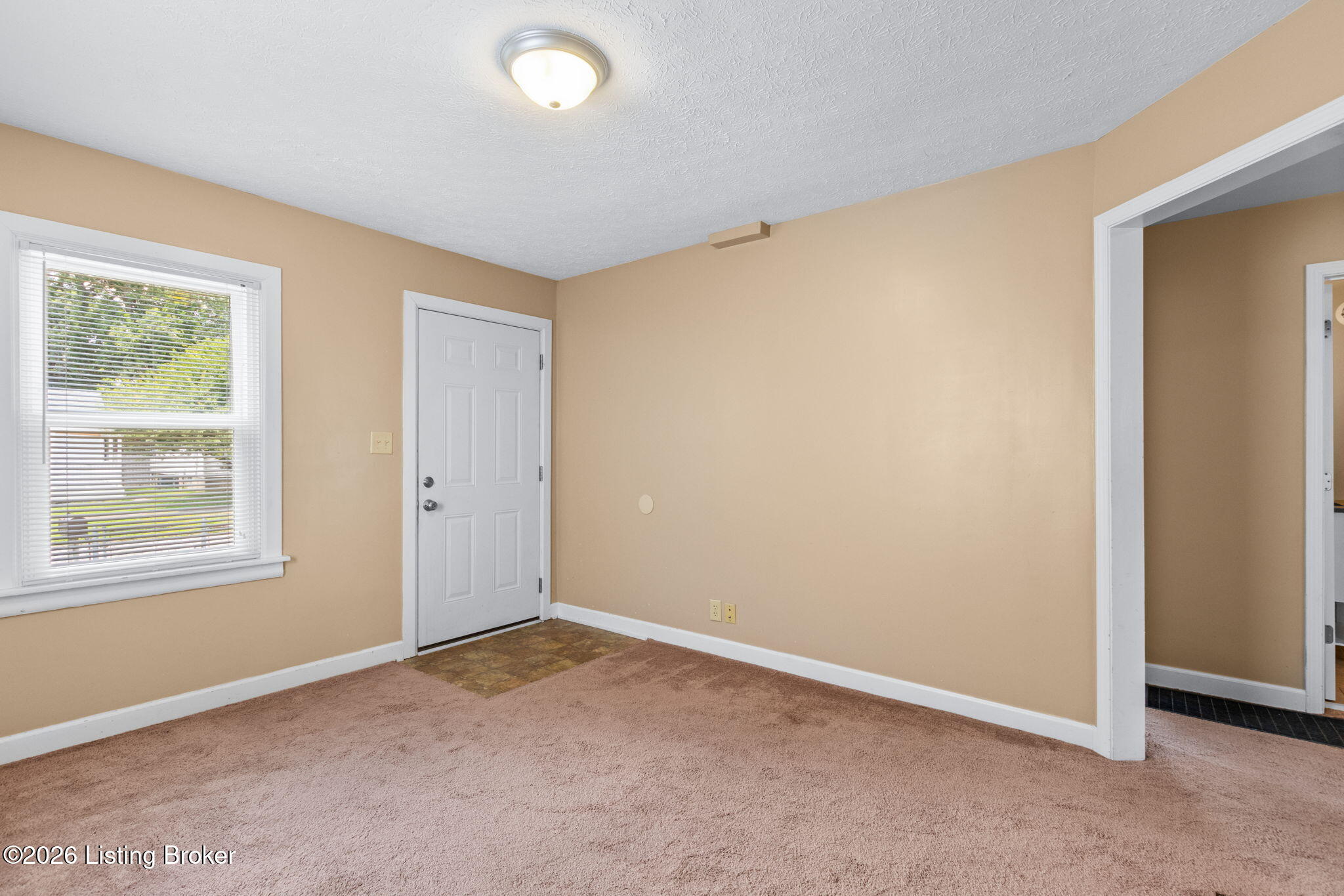 3631 Kahlert Ave Property Photo 9