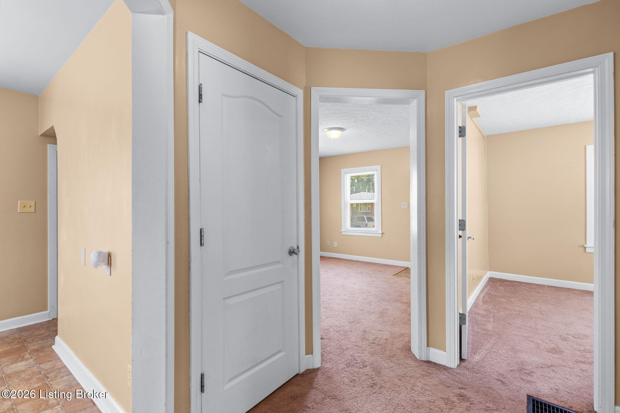3631 Kahlert Ave Property Photo 15