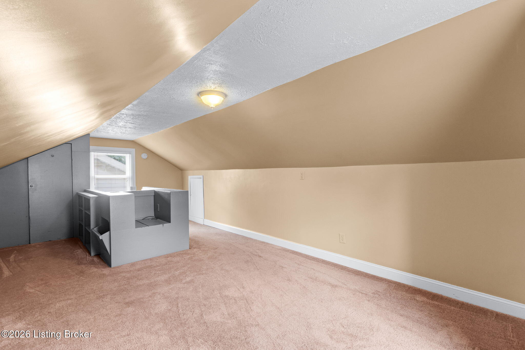 3631 Kahlert Ave Property Photo 20