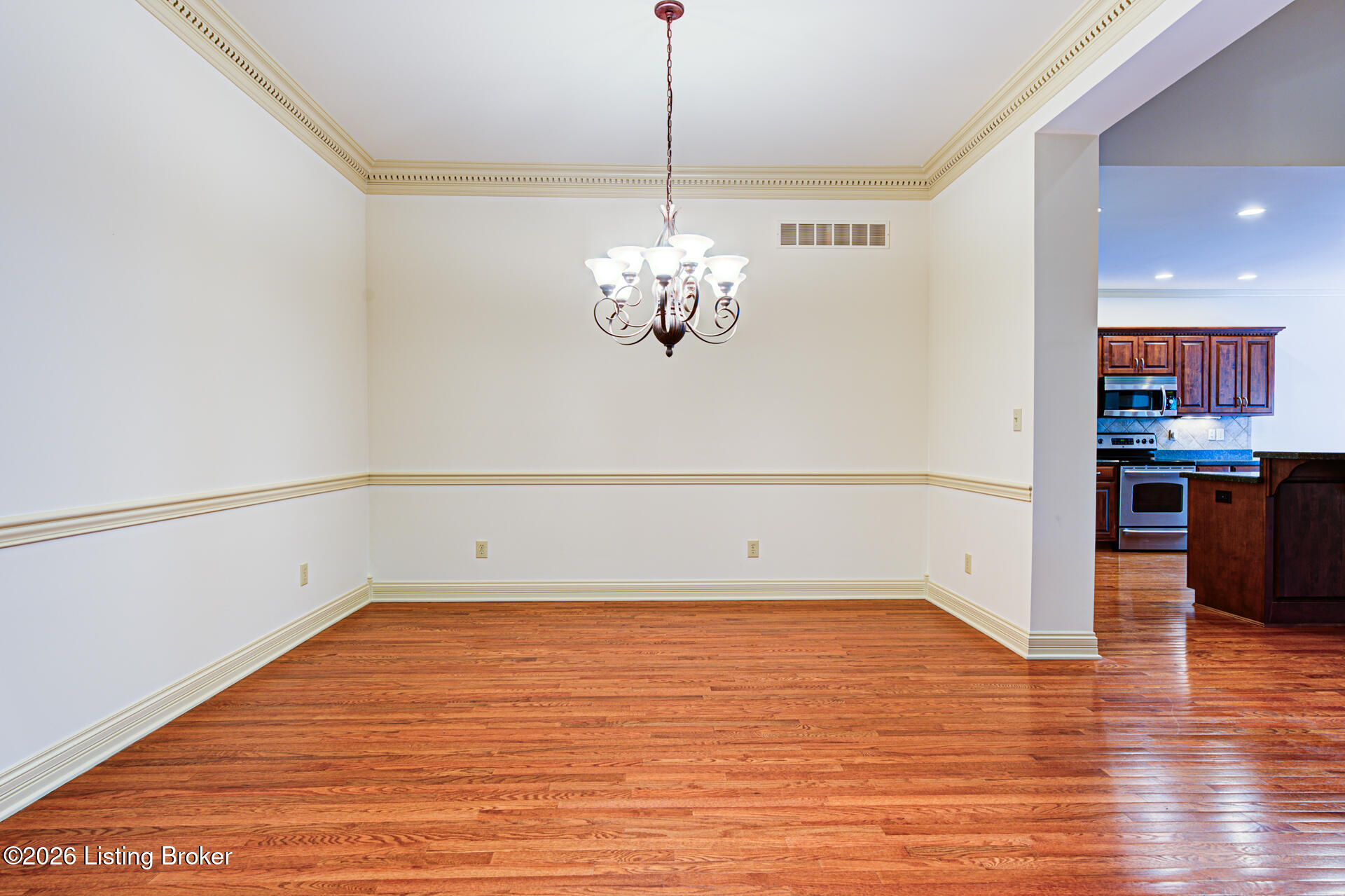 3311 Ridge Brook Cir Property Photo 11