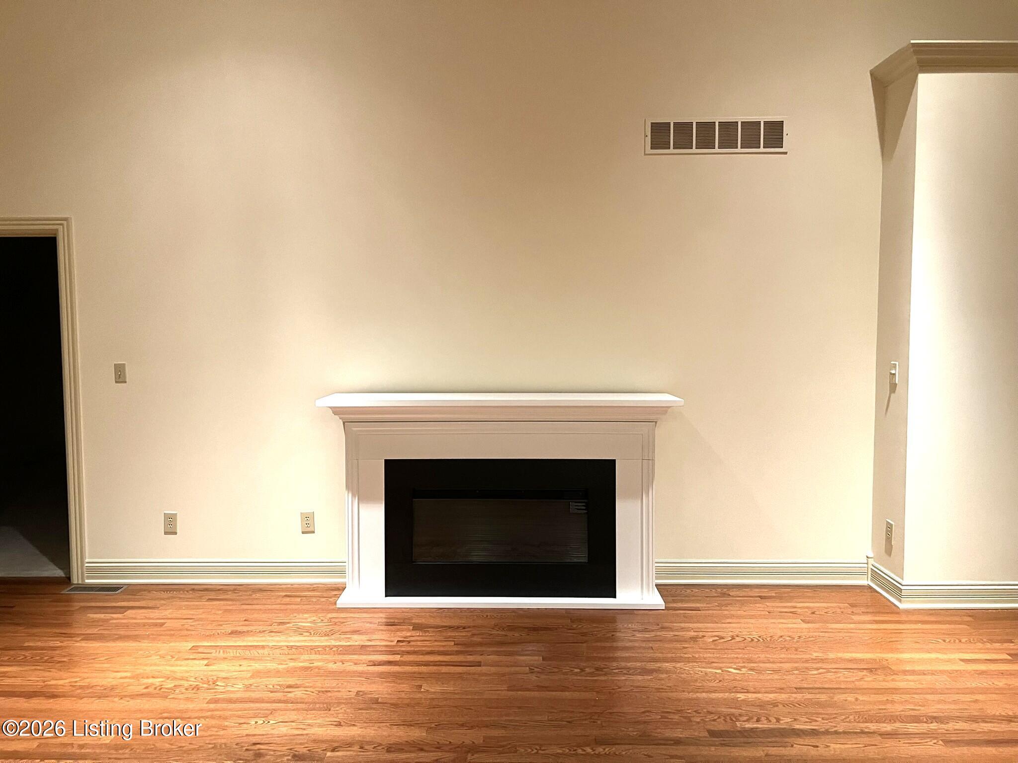 3311 Ridge Brook Cir Property Photo 16