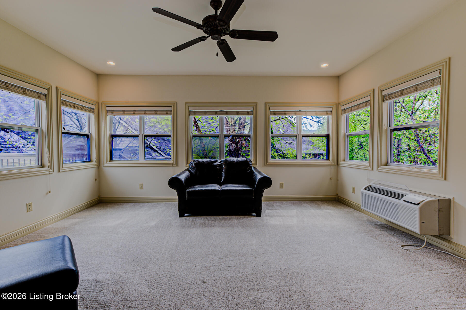 3311 Ridge Brook Cir Property Photo 18