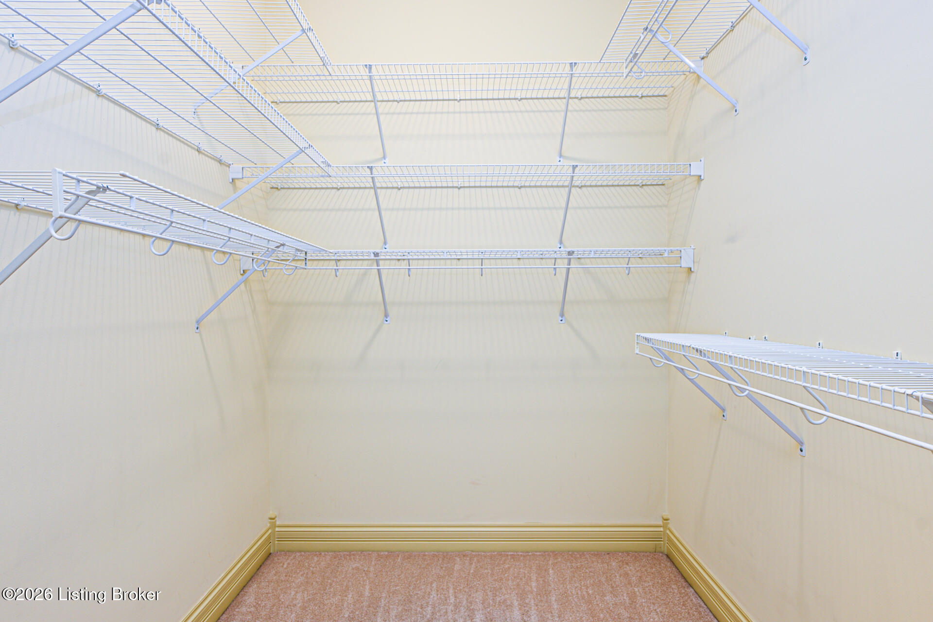 3311 Ridge Brook Cir Property Photo 27