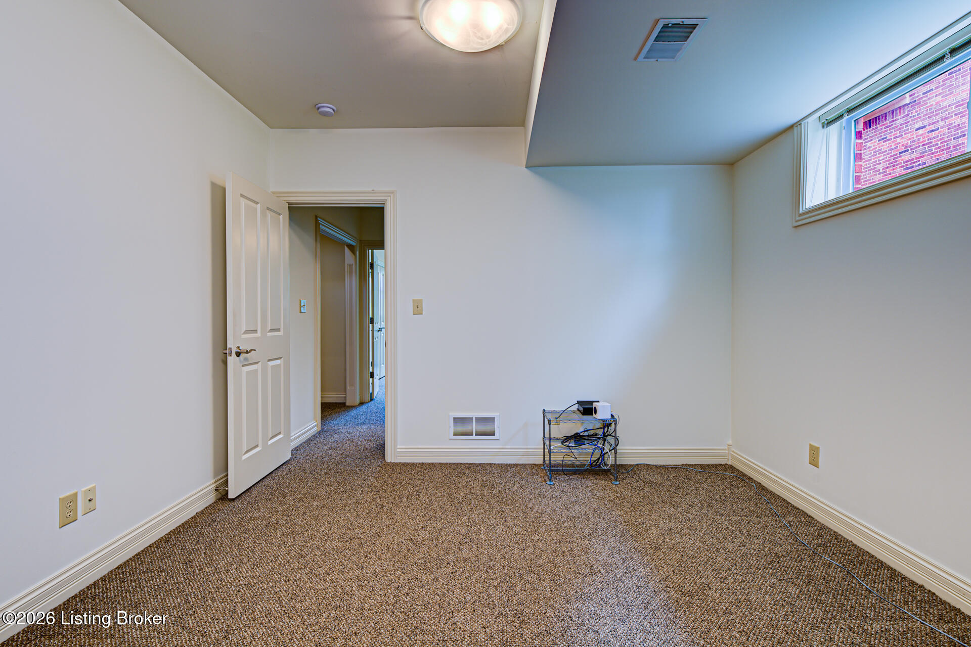 3311 Ridge Brook Cir Property Photo 38