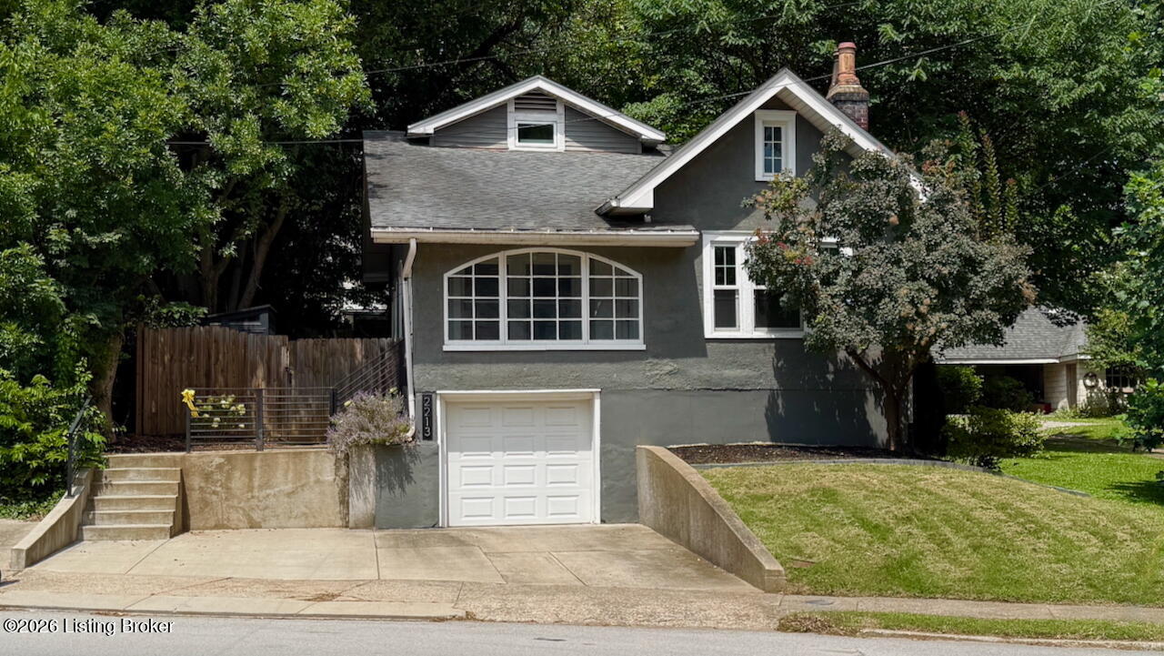 2213 Grinstead Dr Property Photo 1