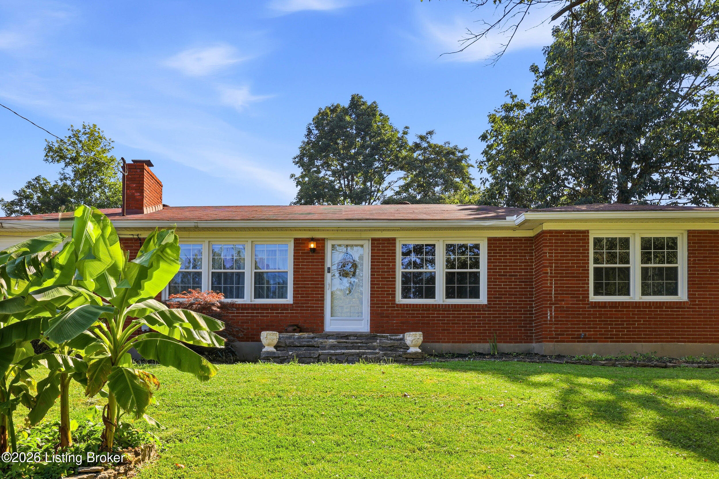 7405 Beechdale Rd Property Photo 2