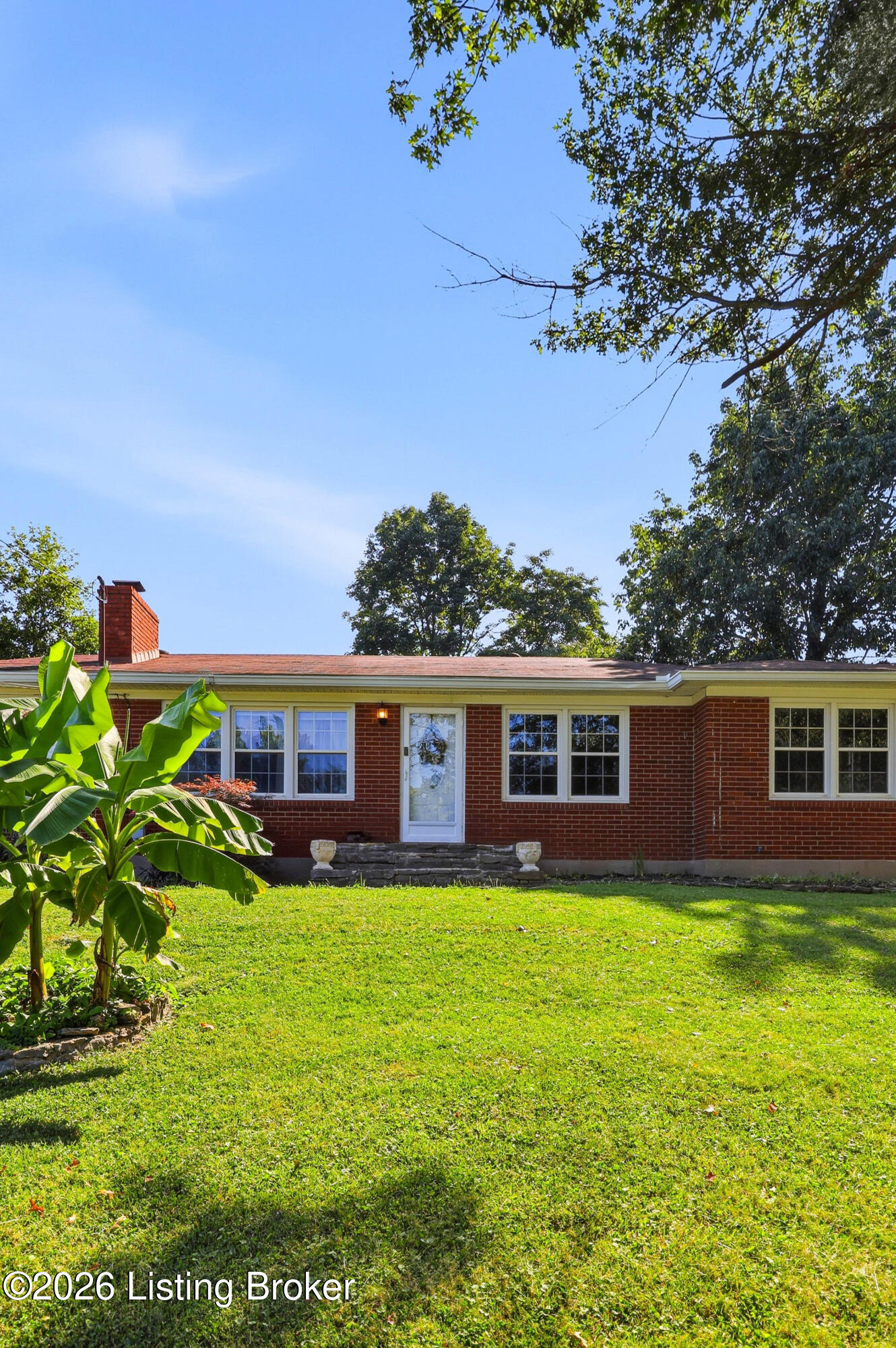 7405 Beechdale Rd Property Photo 3