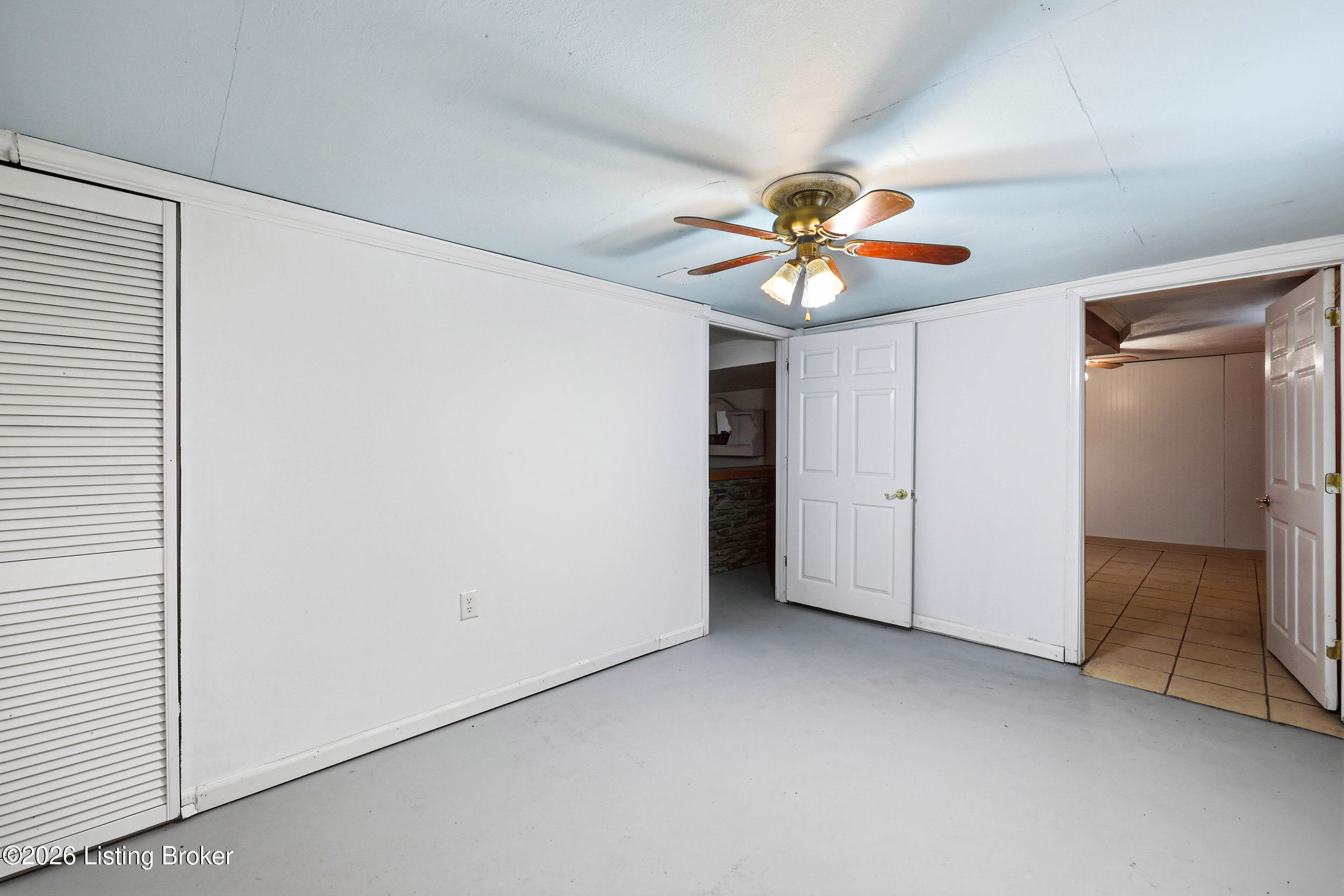 7405 Beechdale Rd Property Photo 27
