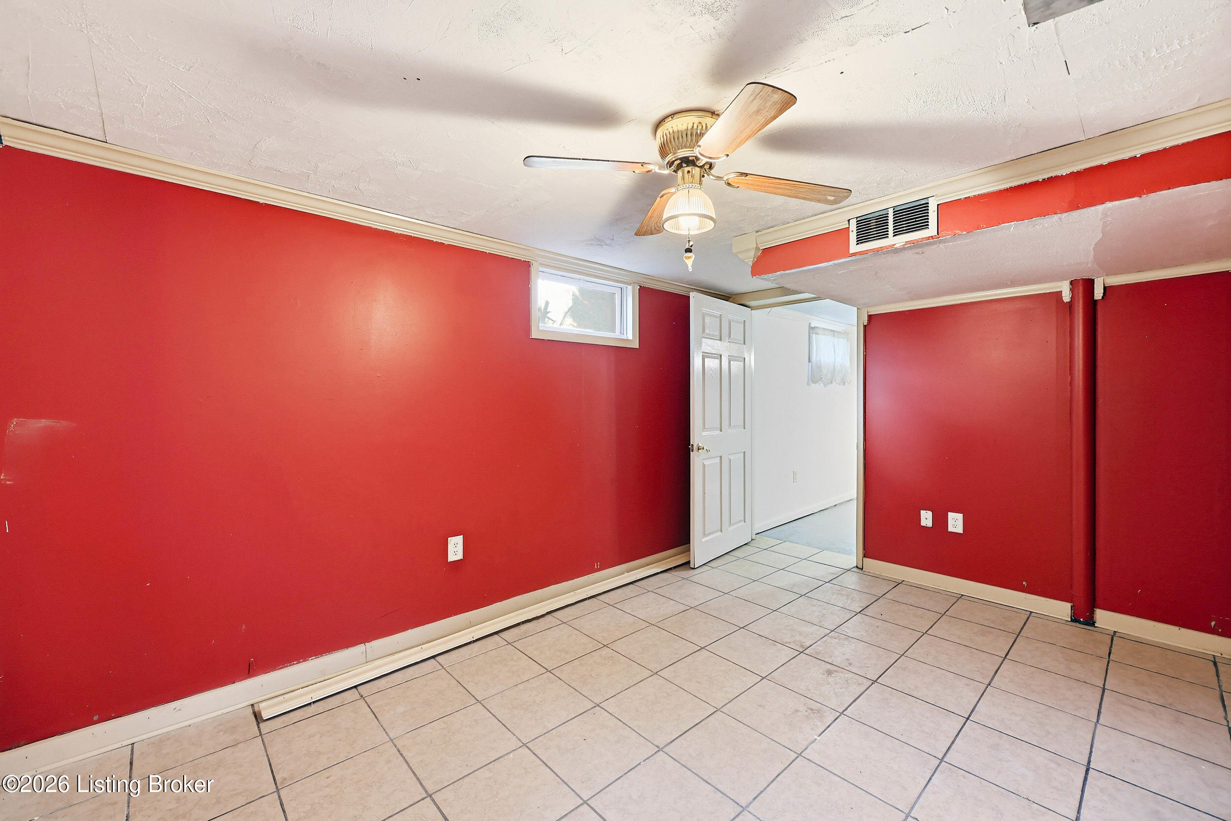 7405 Beechdale Rd Property Photo 29