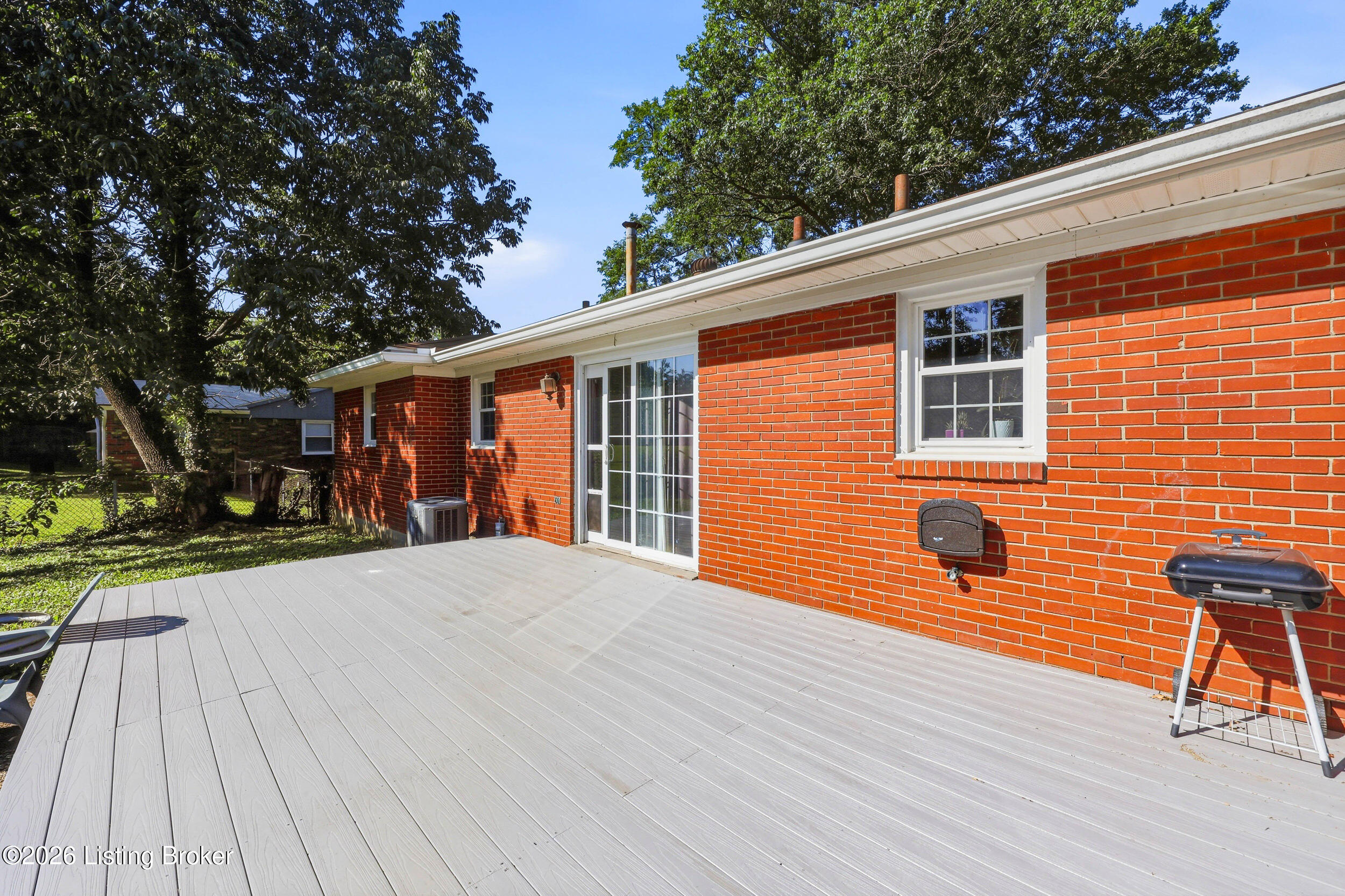 7405 Beechdale Rd Property Photo 44