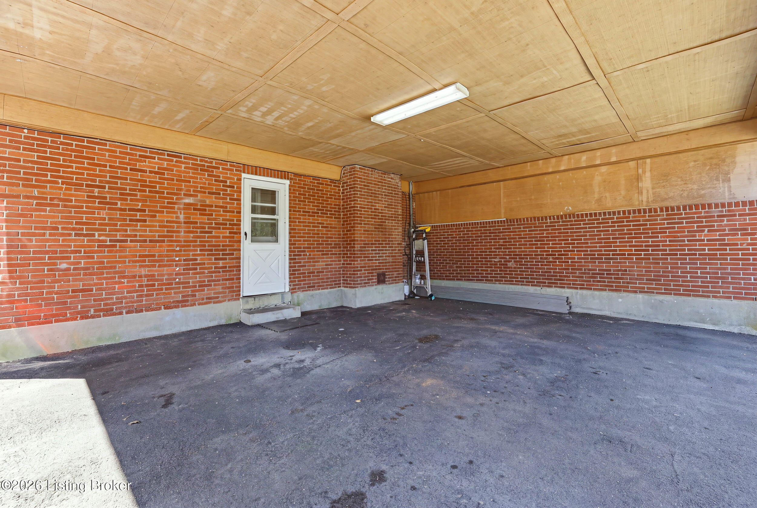 7405 Beechdale Rd Property Photo 57