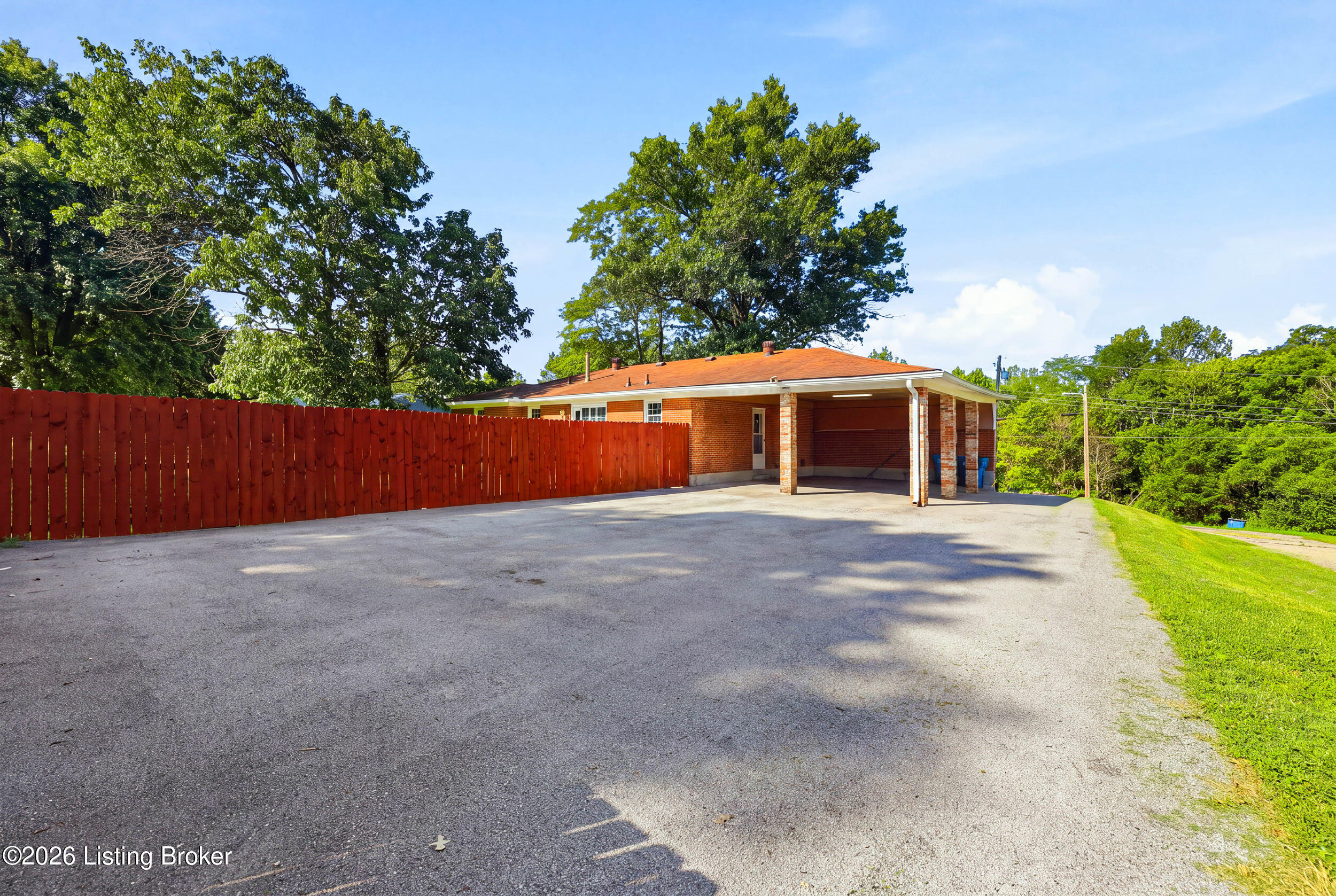 7405 Beechdale Rd Property Photo 59