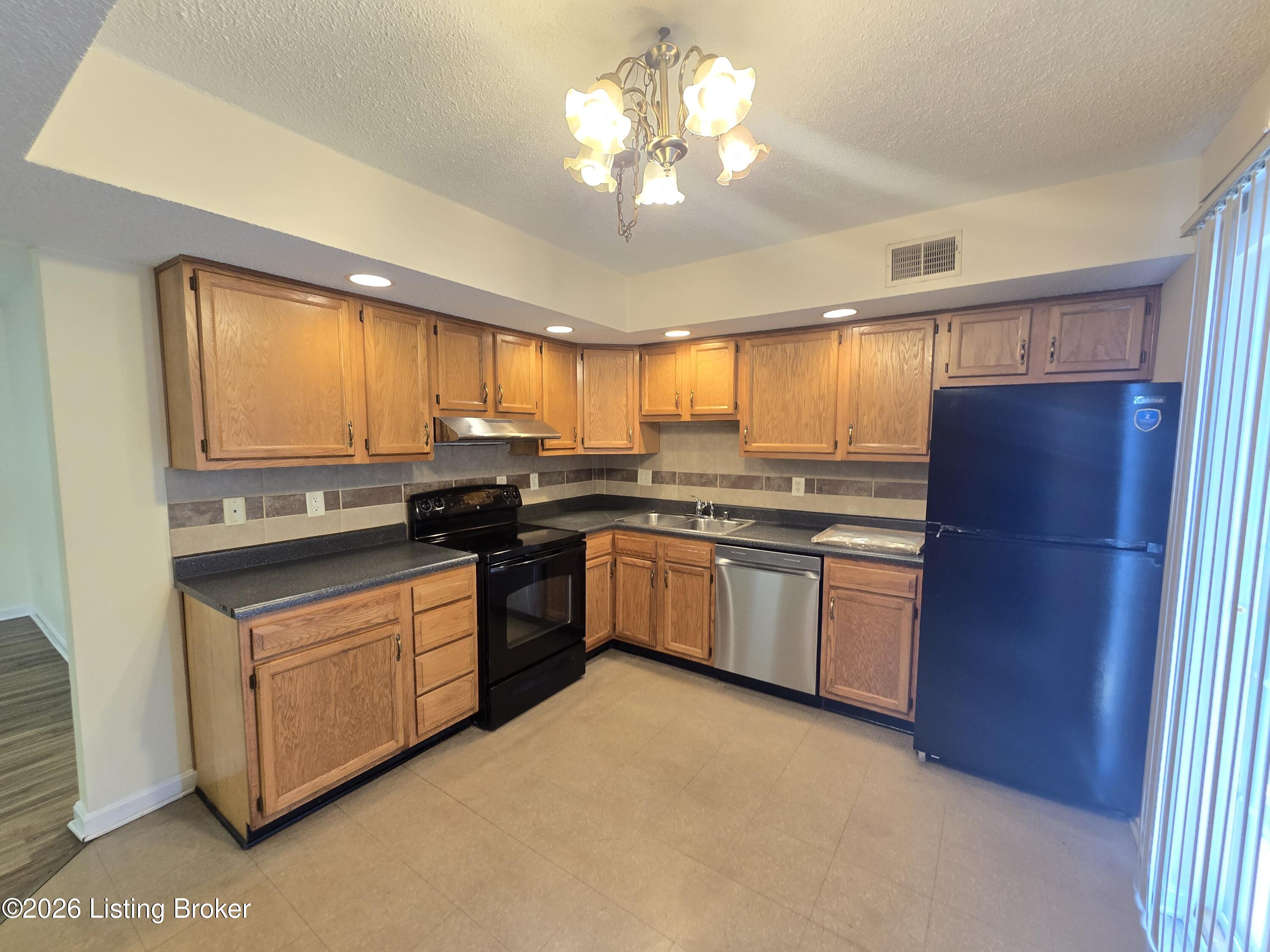 6418 Venango Dr 4 Property Photo 1