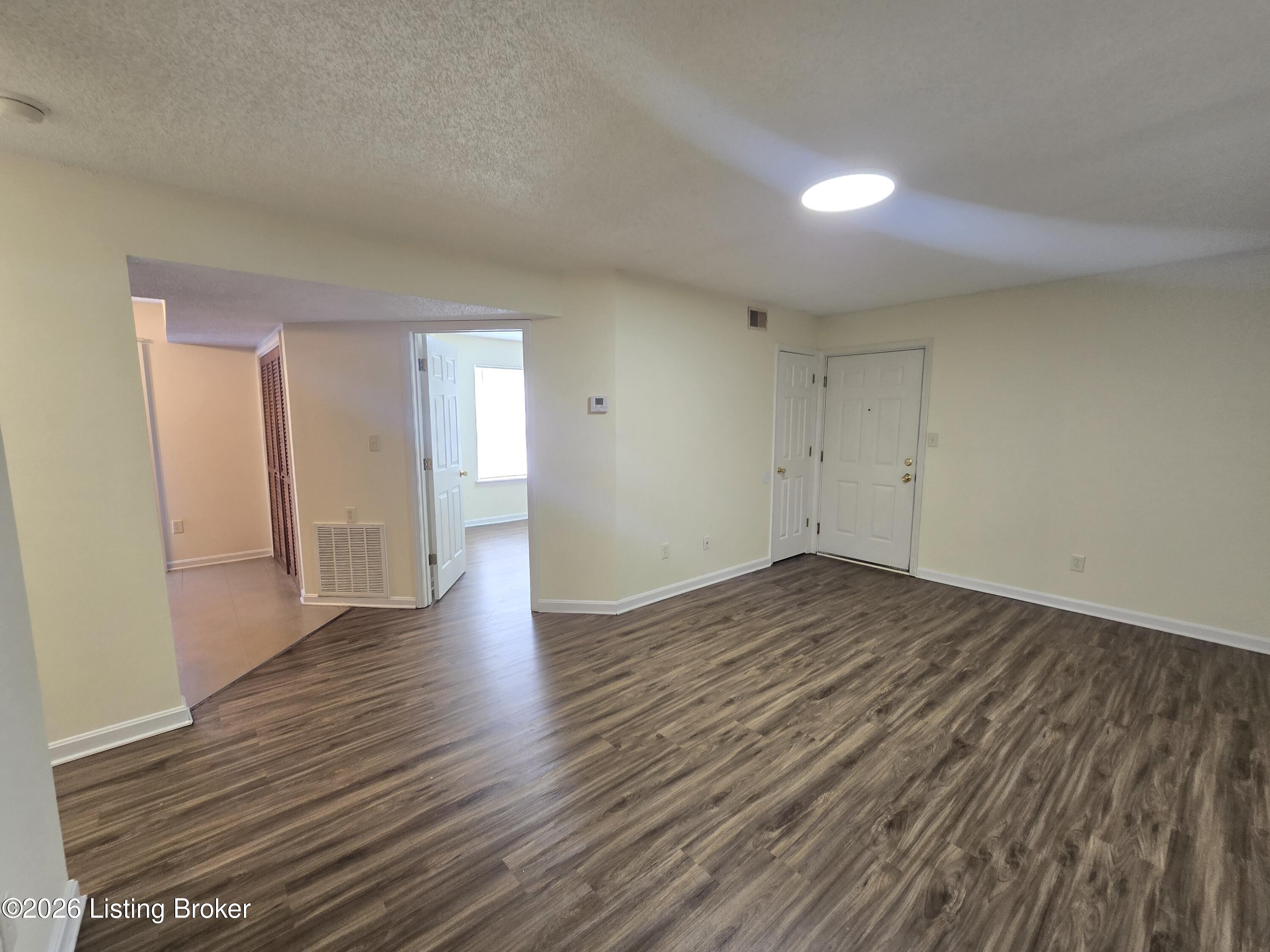 6418 Venango Dr 4 Property Photo 5