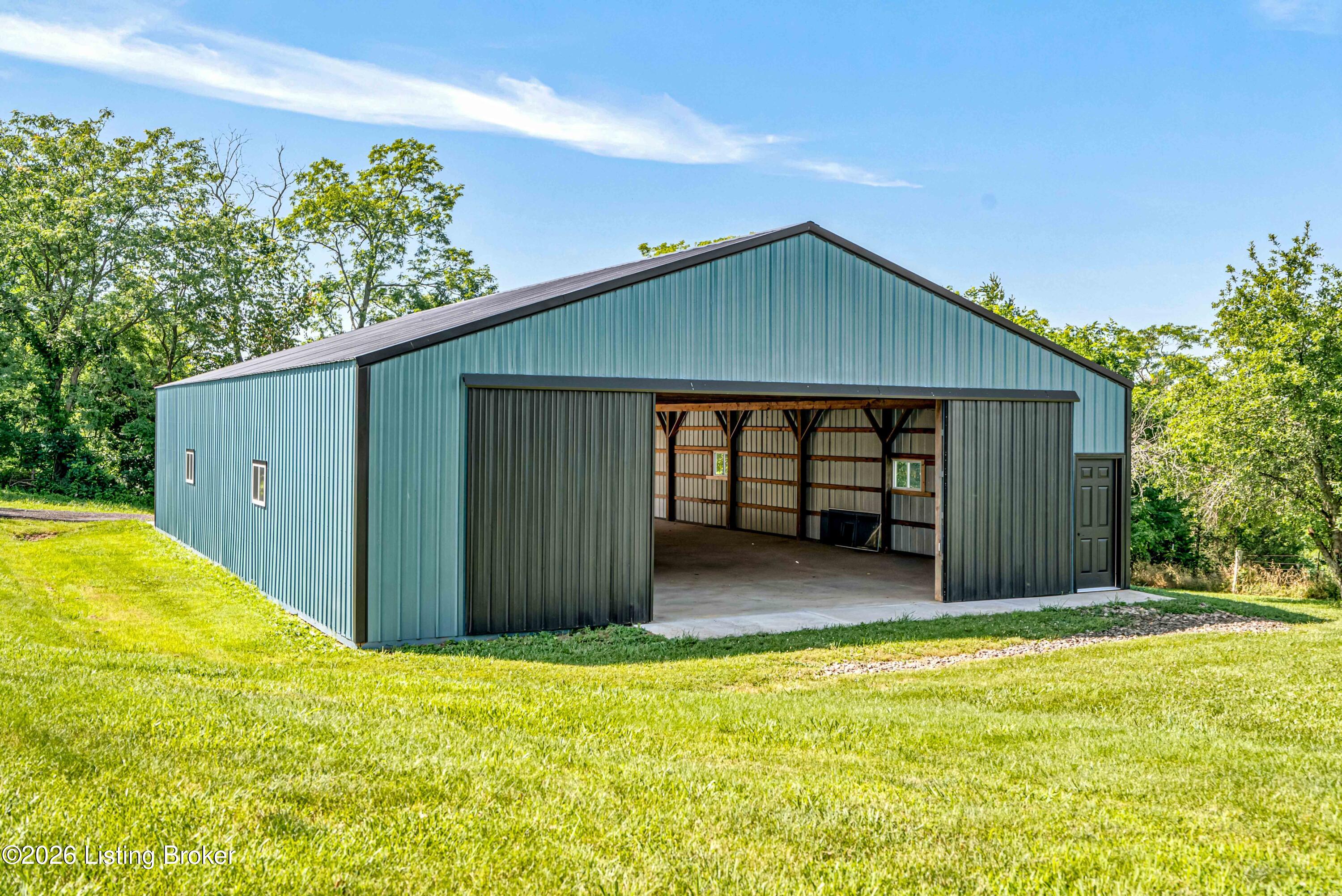 4210 Us-42 Property Photo 2
