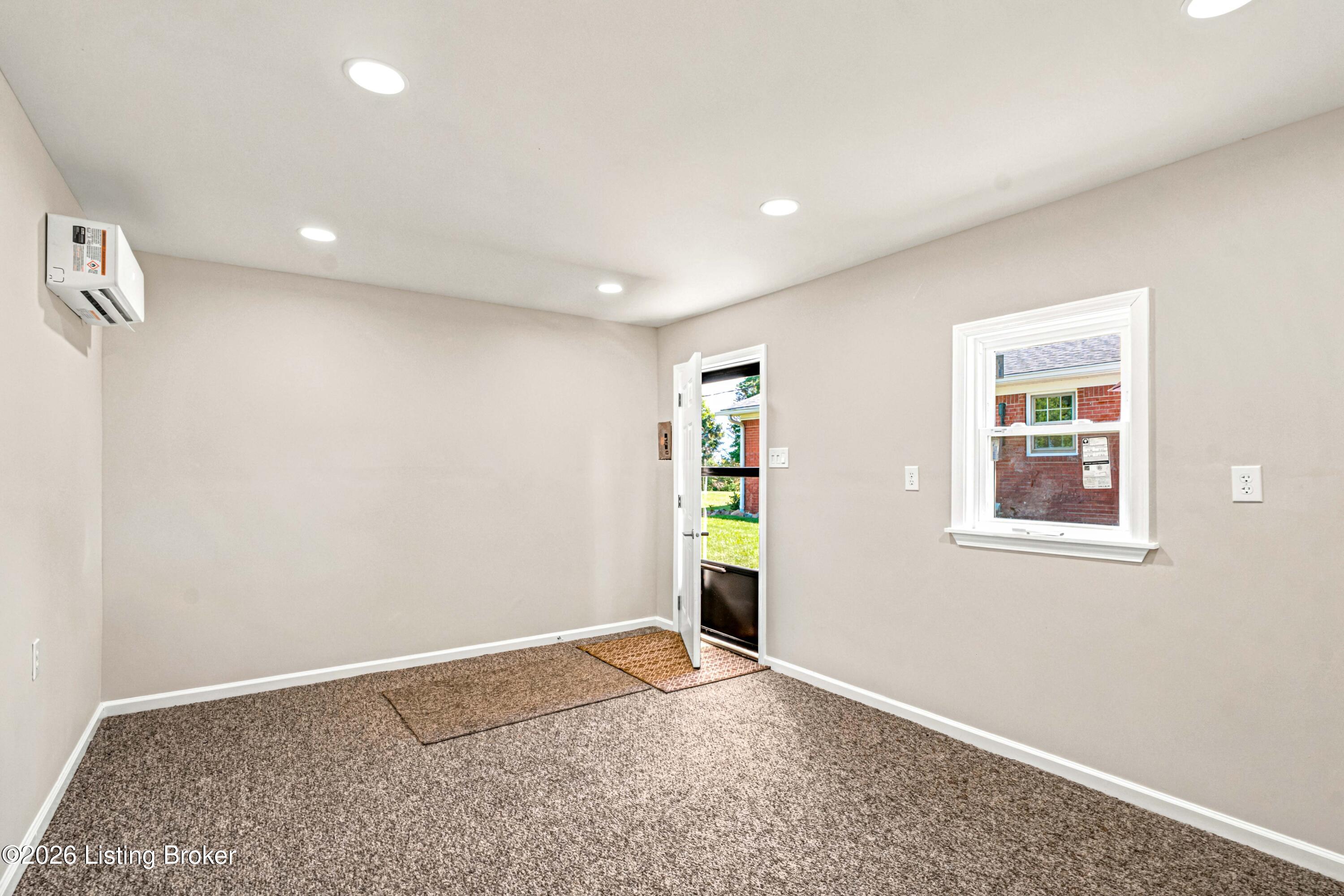 4210 Us-42 Property Photo 5