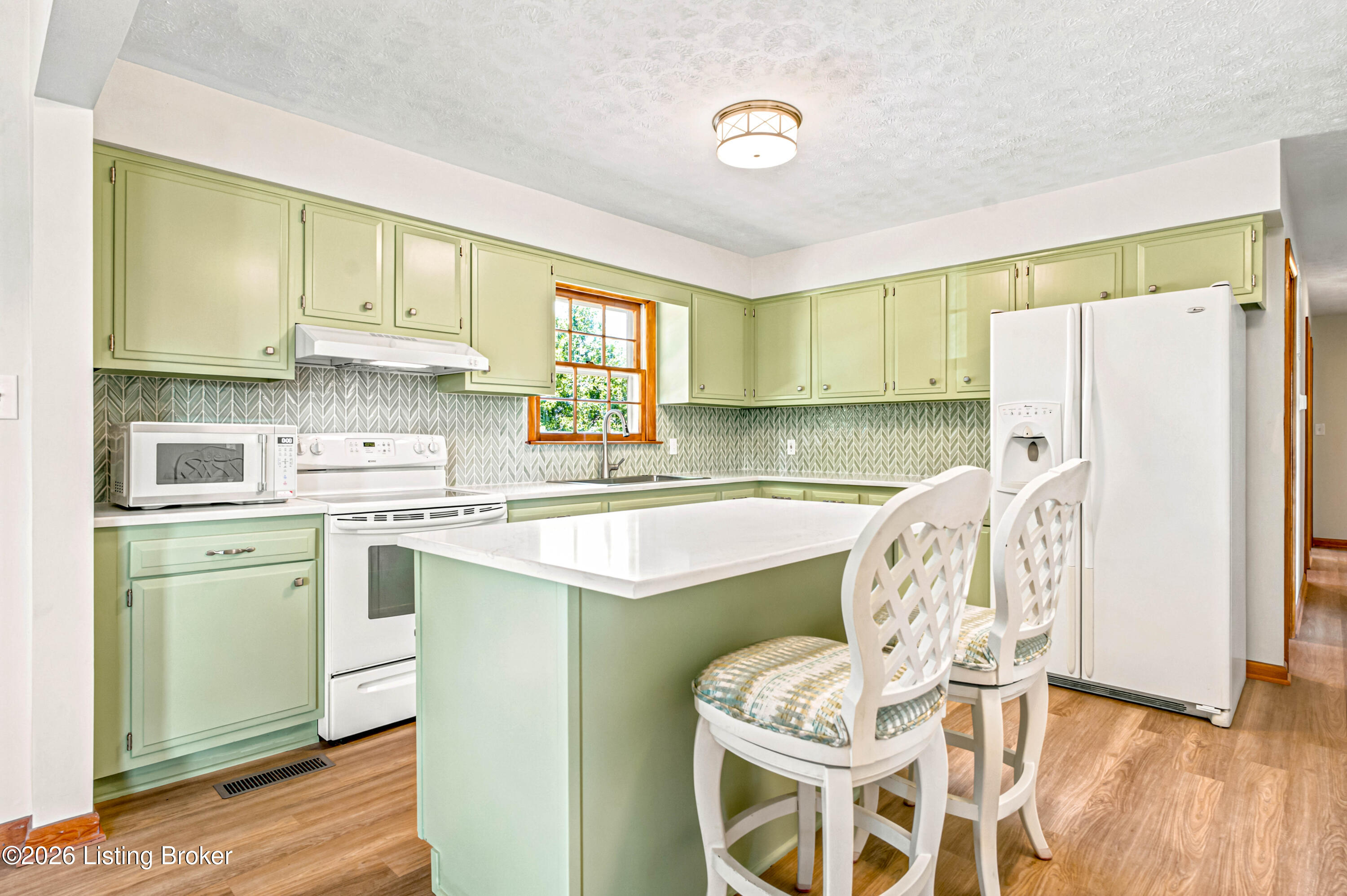 4210 Us-42 Property Photo 6