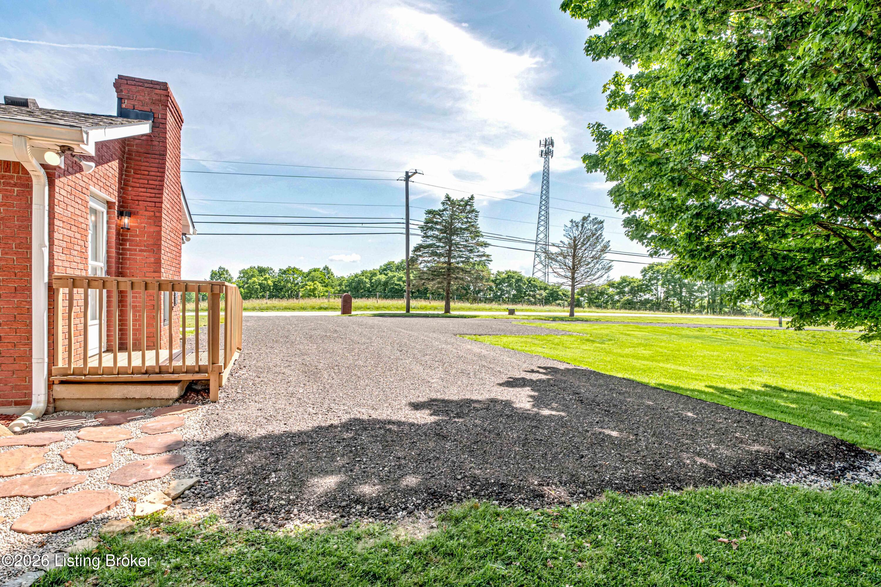 4210 Us-42 Property Photo 46