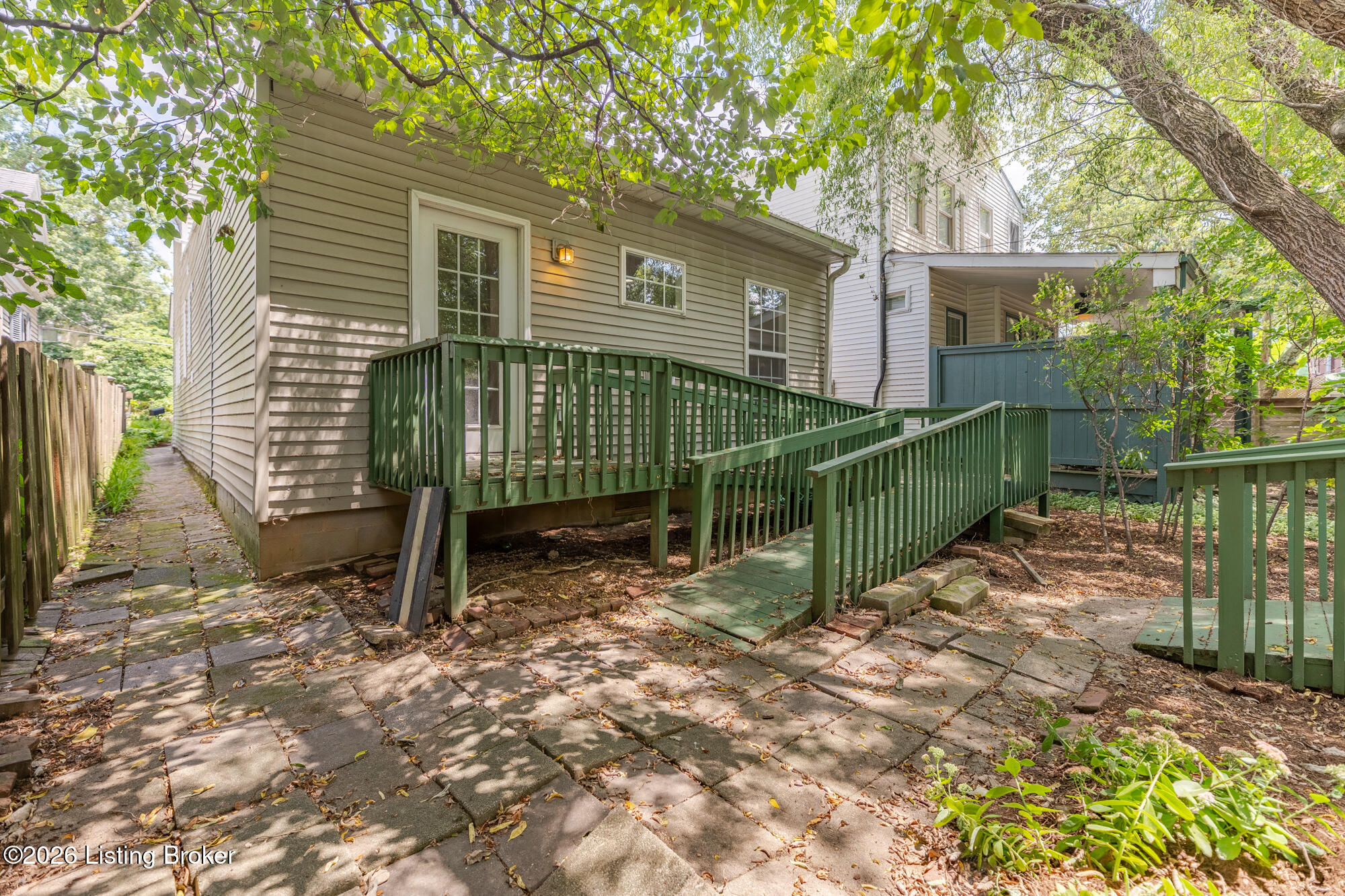 1314 Bellwood Ave Property Photo 32